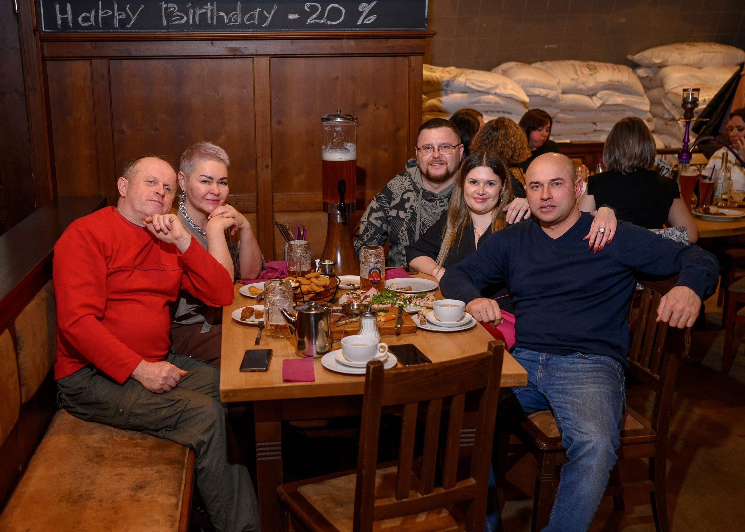 8Марта_МаксБрой. Фотограф Александр Данилов