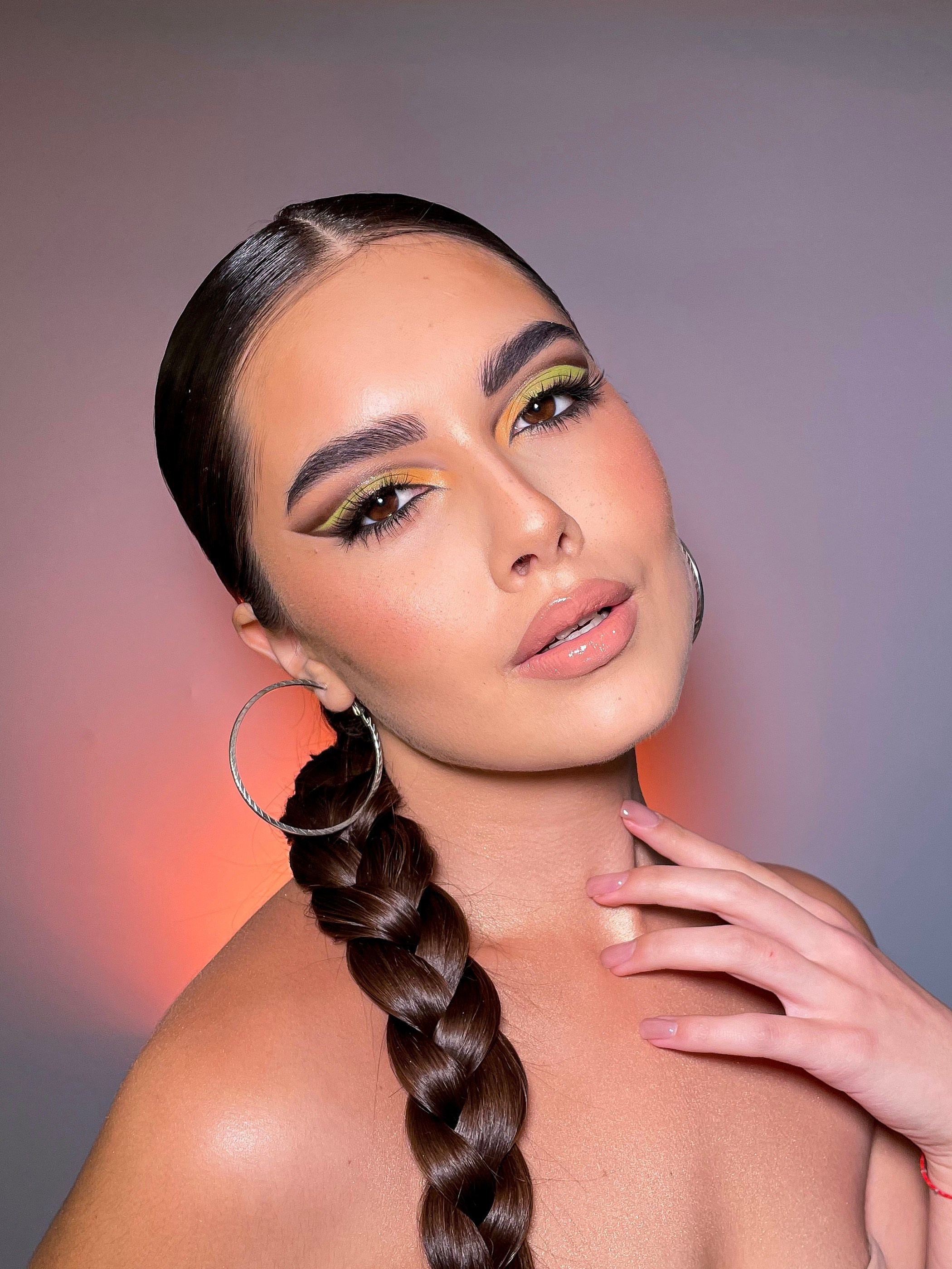 Курс «Повышение для визажистов». Свадебный визажист и стилист по прическам в Москве