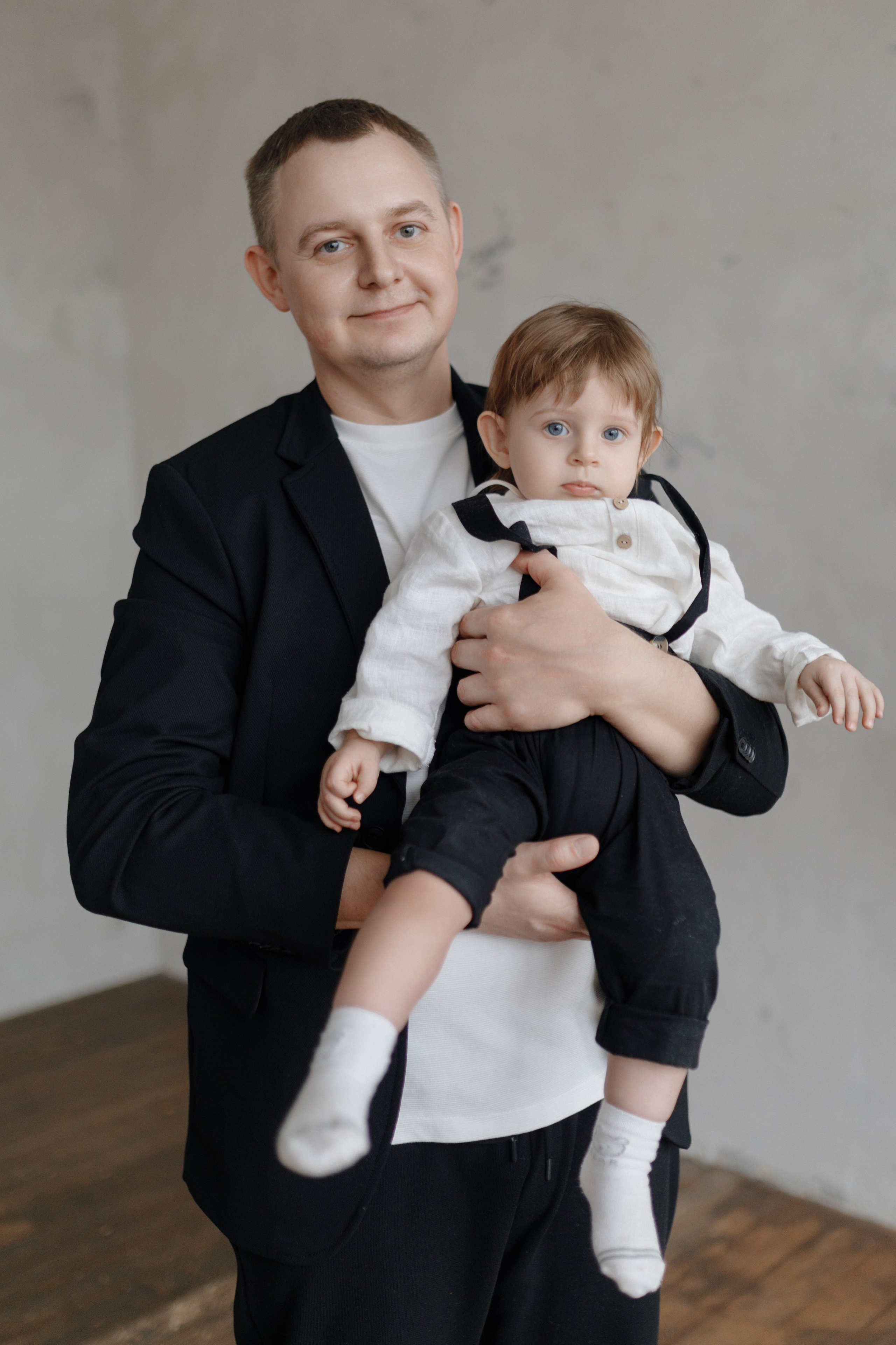 Арсению Годик. Главная