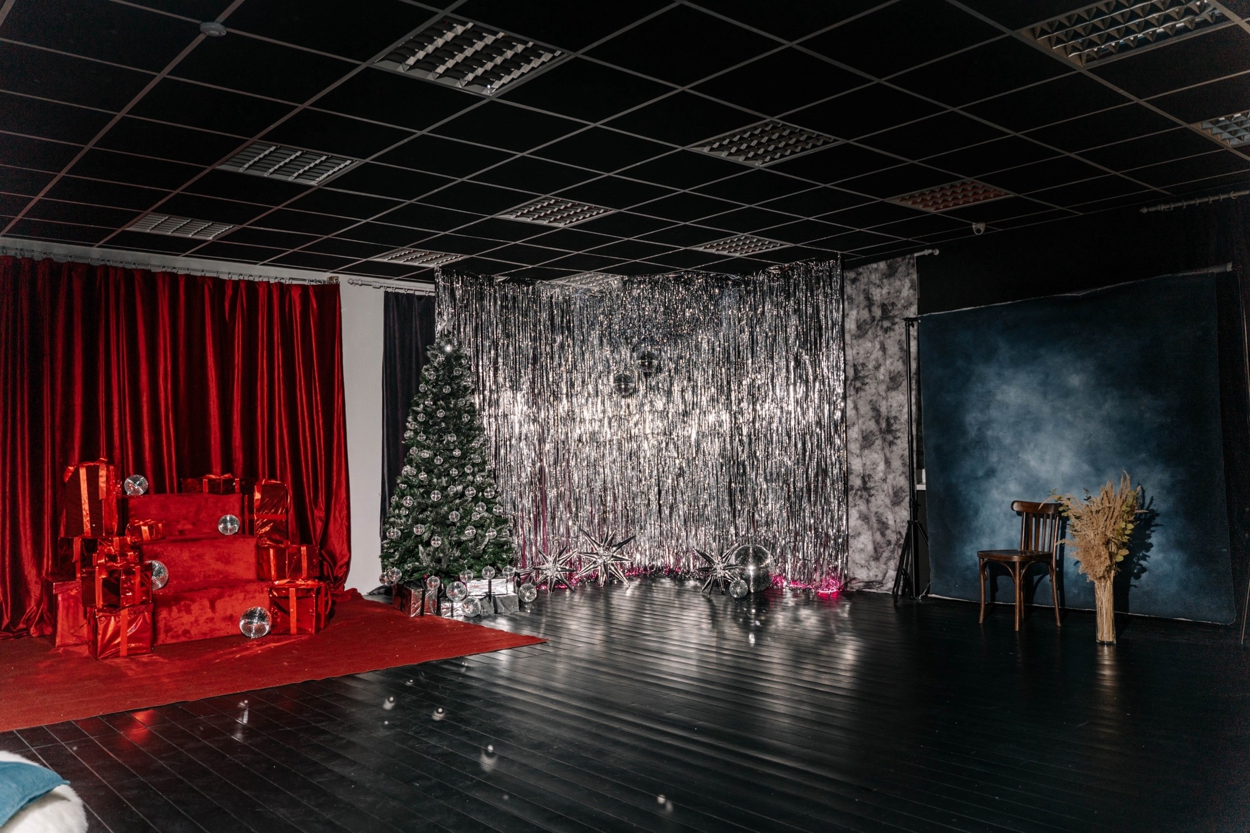 ATOM — Black. Лидия Фотограф Воронеж