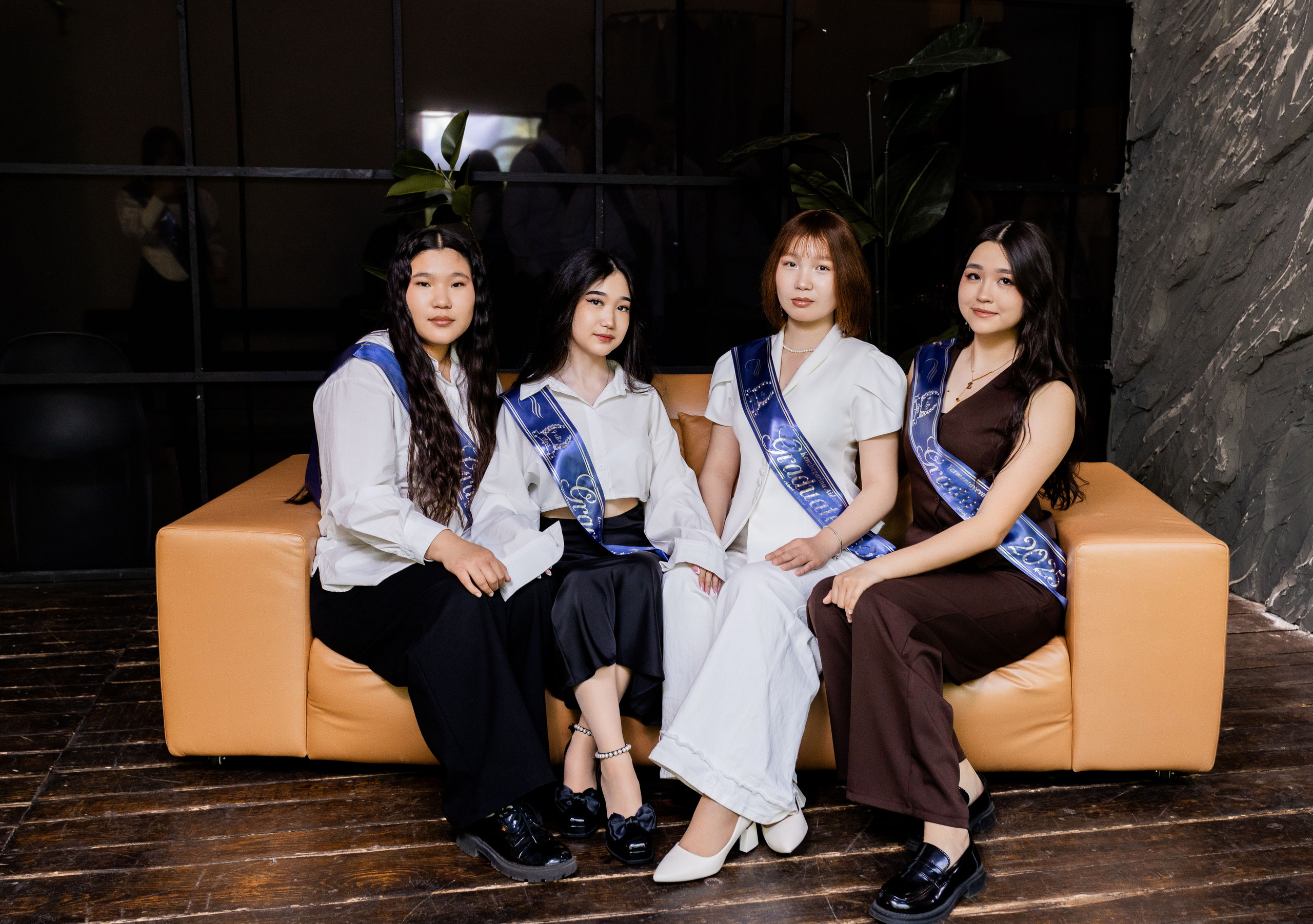 Школа им. Абая, 9 «В» класс