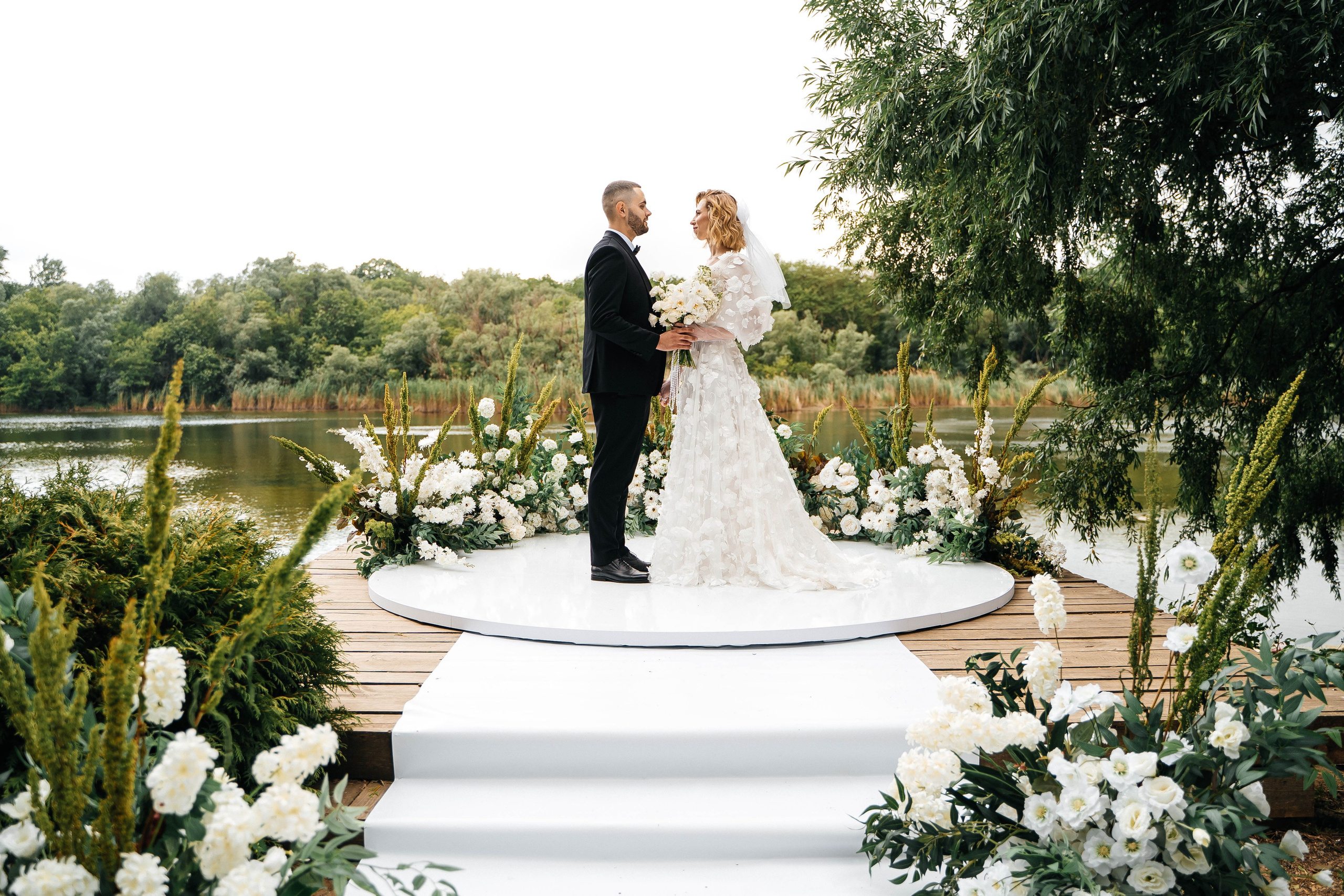 Илья и Вика — все начинается с любви. Свадебный и семейный фотограф