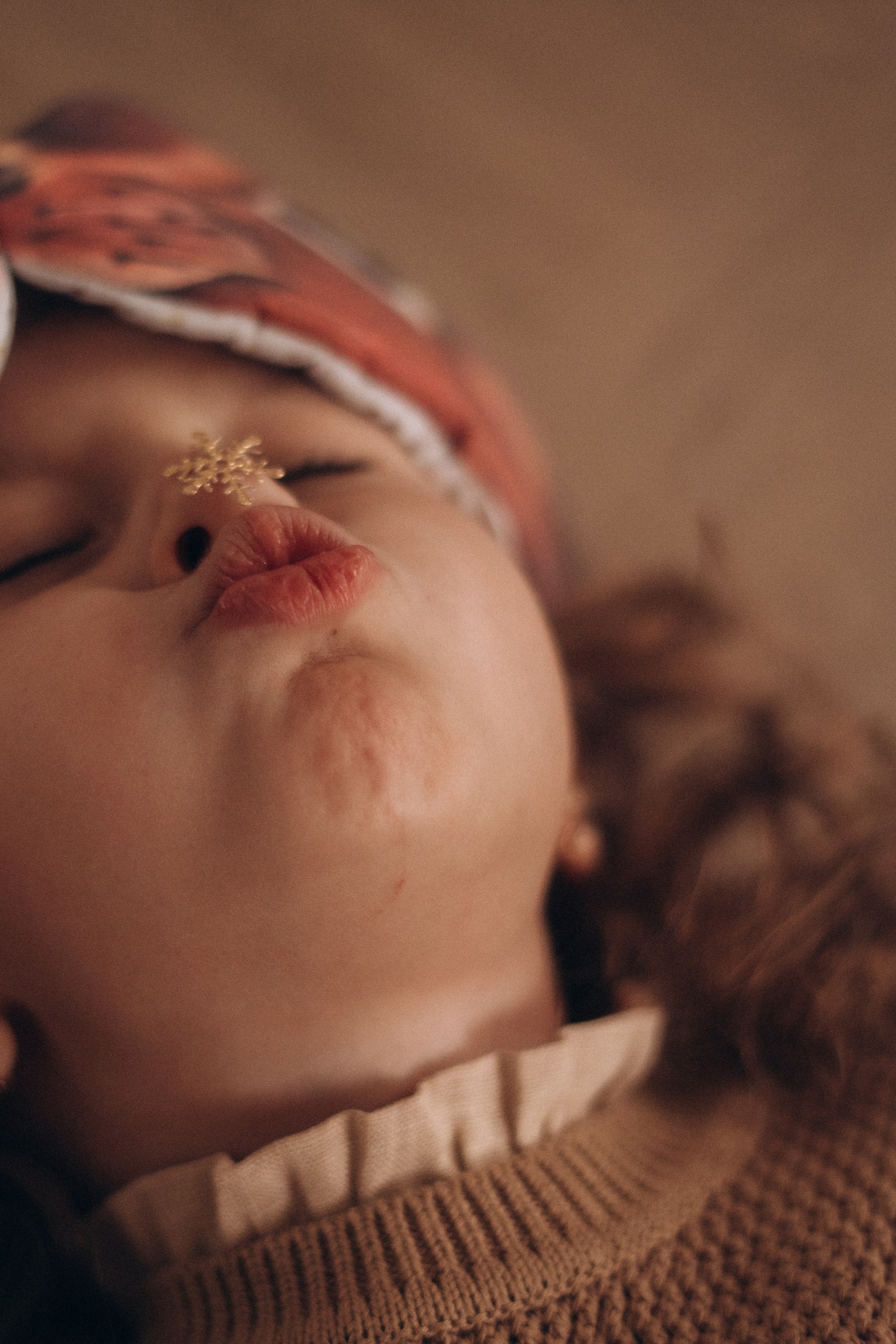 Женя, Ваня, Таисия и Есения. Главная