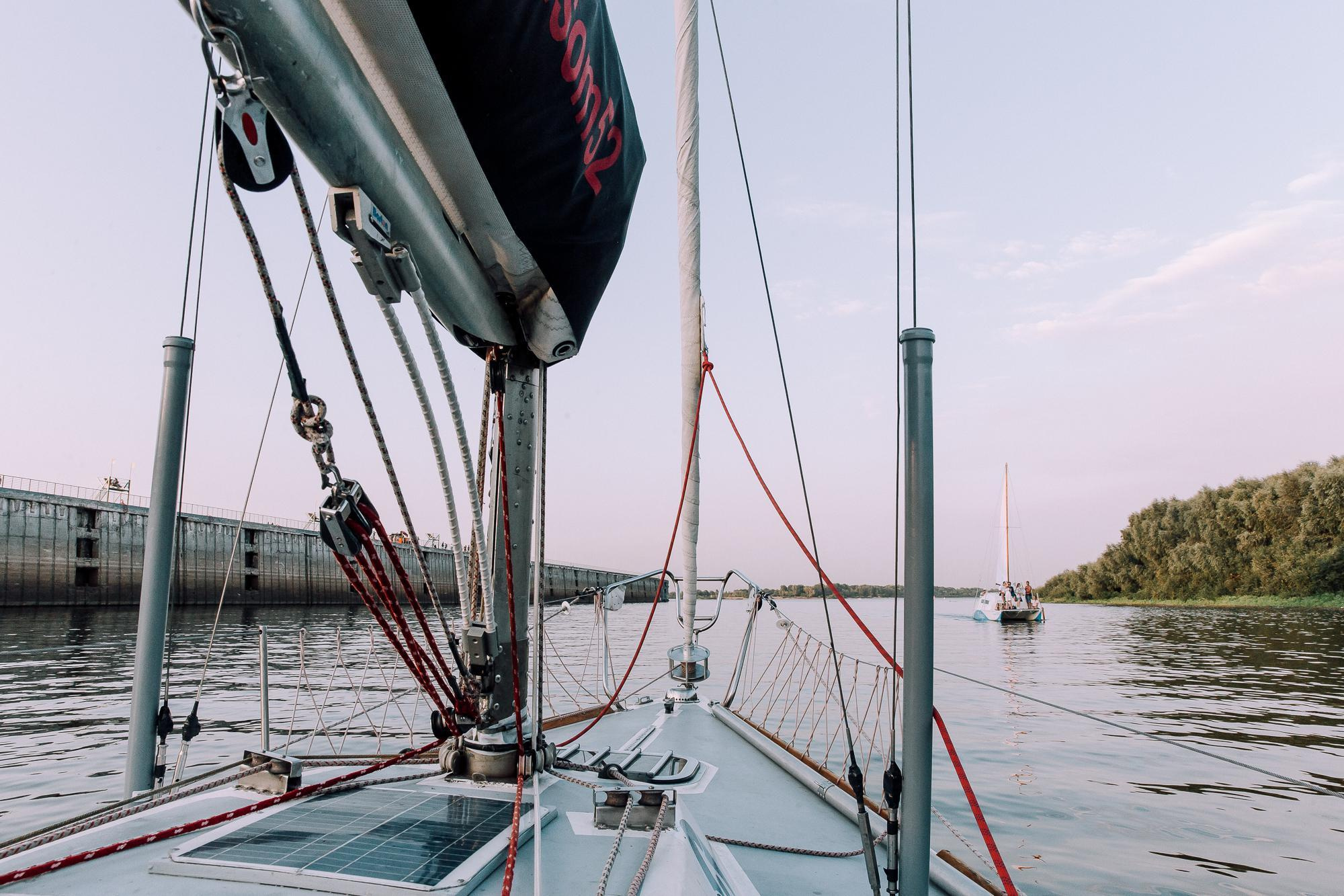 Прогулки на яхте. Свадебный и портретный фотограф в Нижнем Новгороде и Нижегородской обл