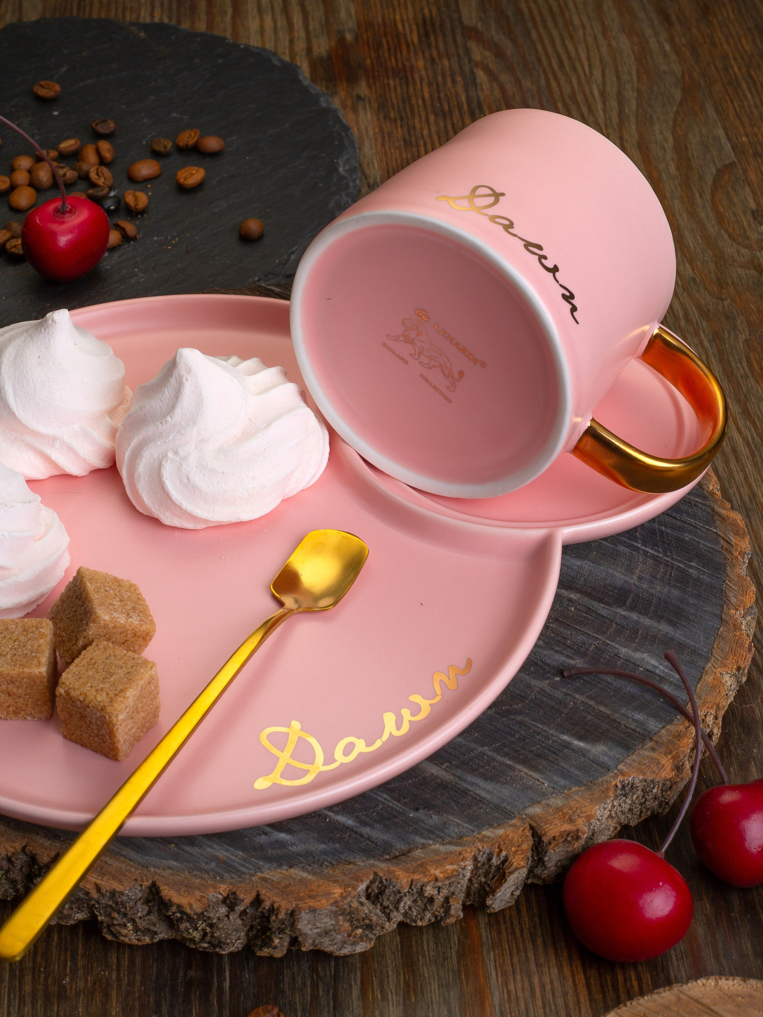 Рекламная съемка. Чашки. Фотограф Мария Кольцова