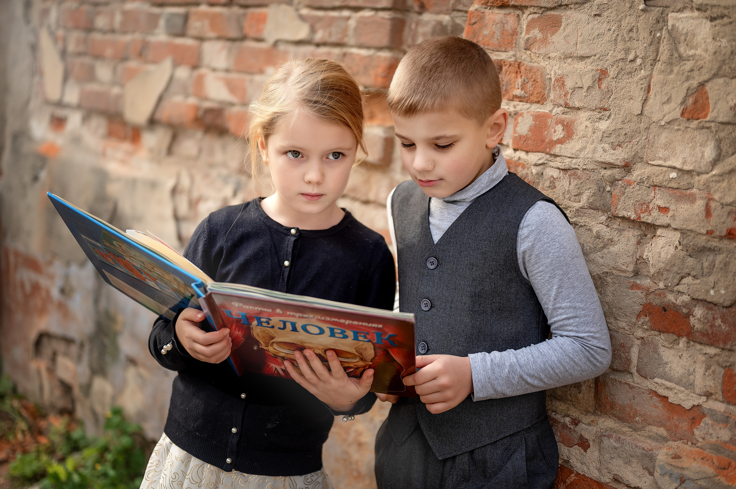 Школьный фотоальбом для младших классов. Фотограф новорождённых, семейный, школьный в городе Калуге Евгения
