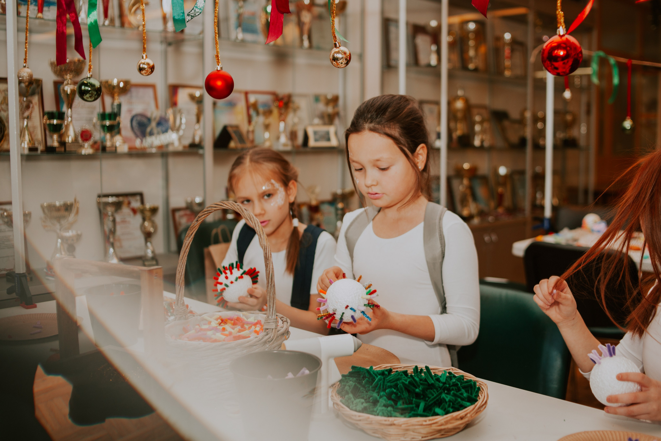 Мастер-класс от Мастерской Наташи Ой на фестивале для детей с ОВЗ «Шире круг». Семейный фотограф во Всеволожске и Санкт-Петербурге Юлия Капустина