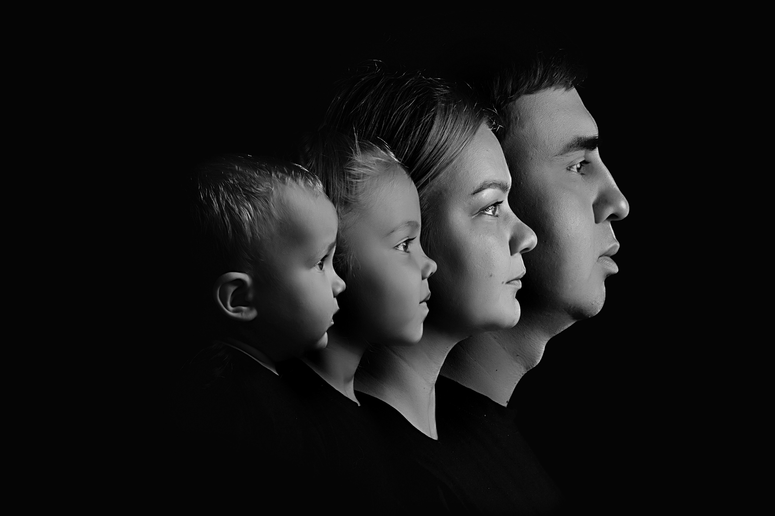 Профили. Семейный фотограф Тюмень, фотограф на роды Салмина Мария