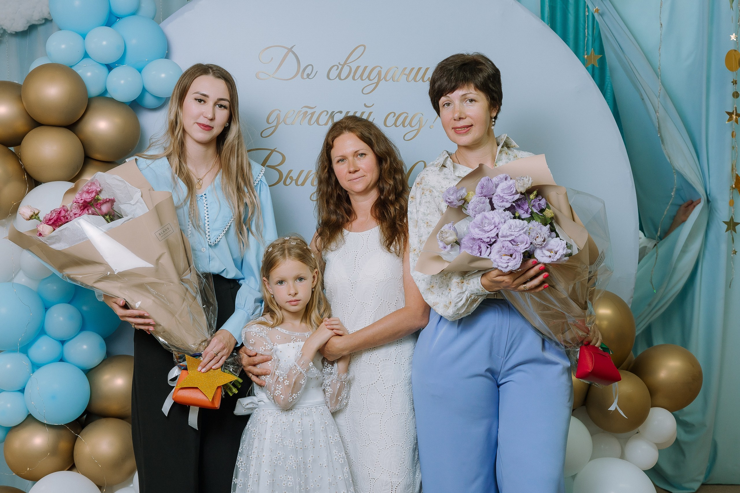 Выпускной в ДС -29. Выпускные альбомы Натальи Бутко: Новороссийск, Анапа, Геленджик