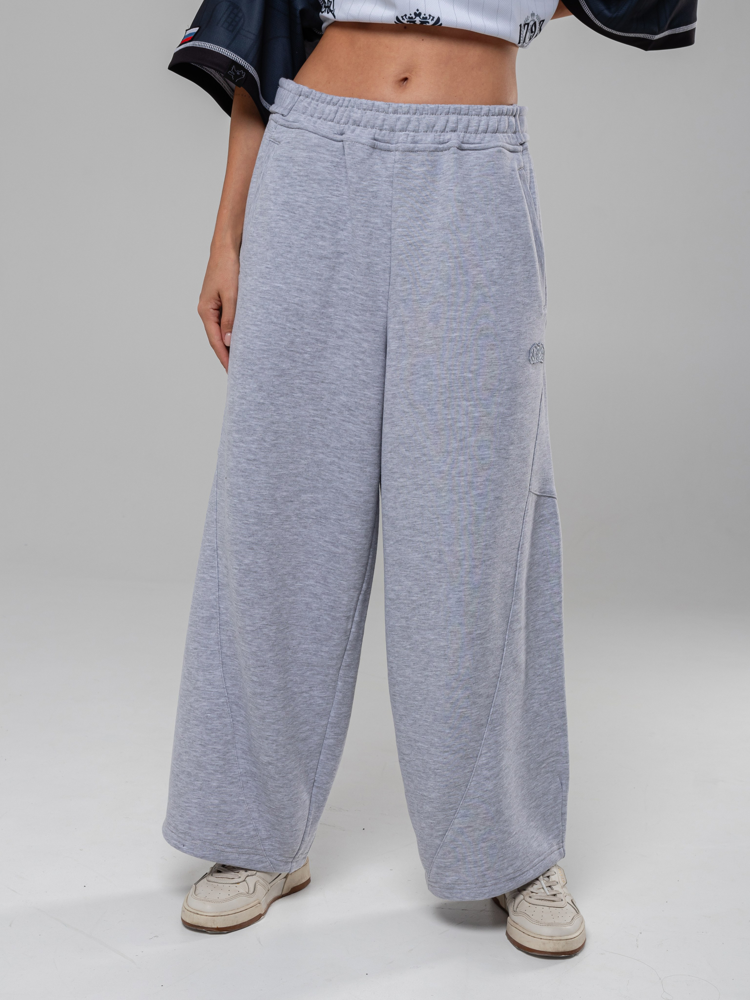 Худи и штаны. Фотограф в Краснодаре Арина Кудряшова