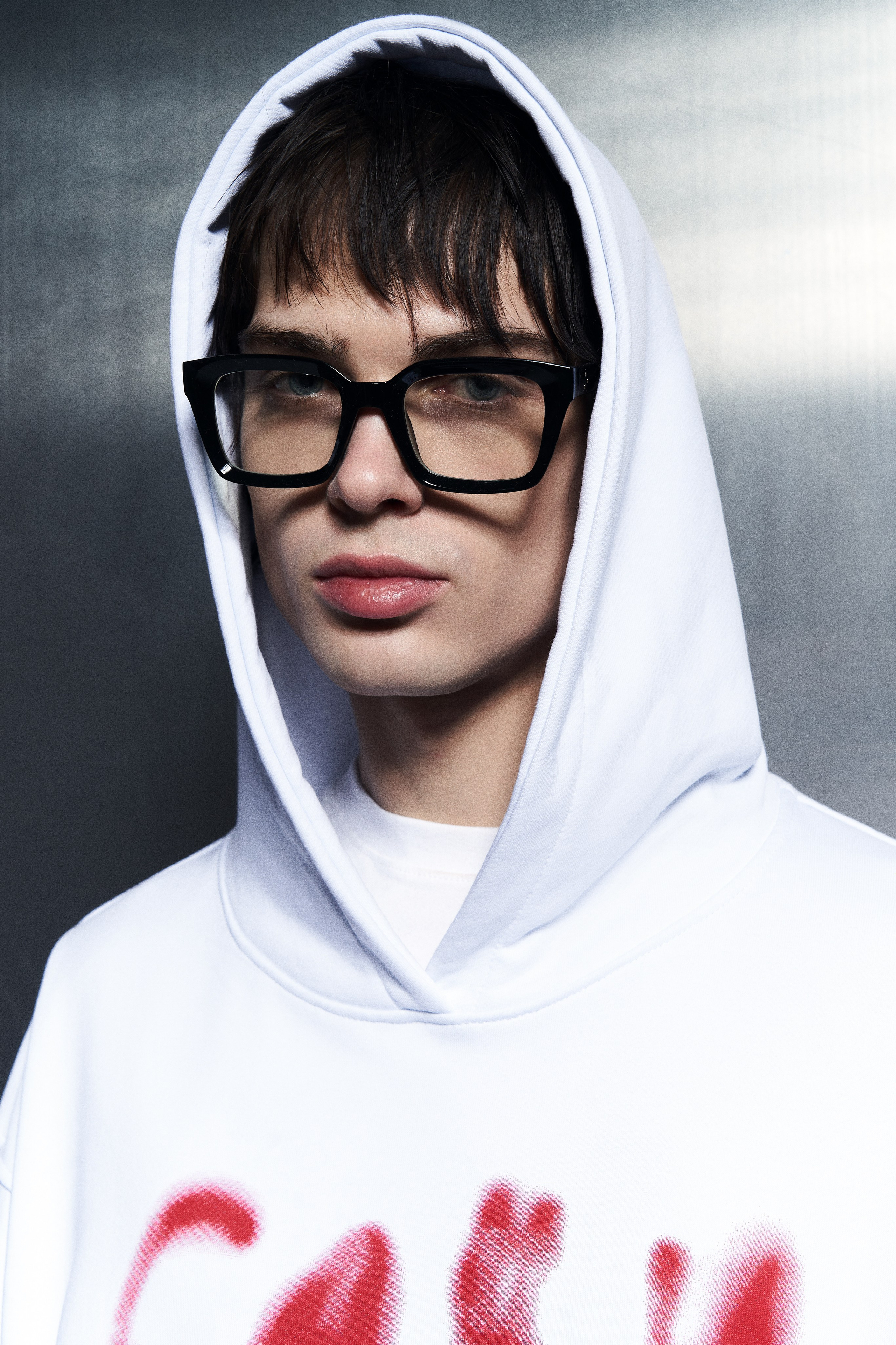 SCRMERCH — CLOSED DROP. DINIS MUSTAFIN | PHOTOGRAPHY