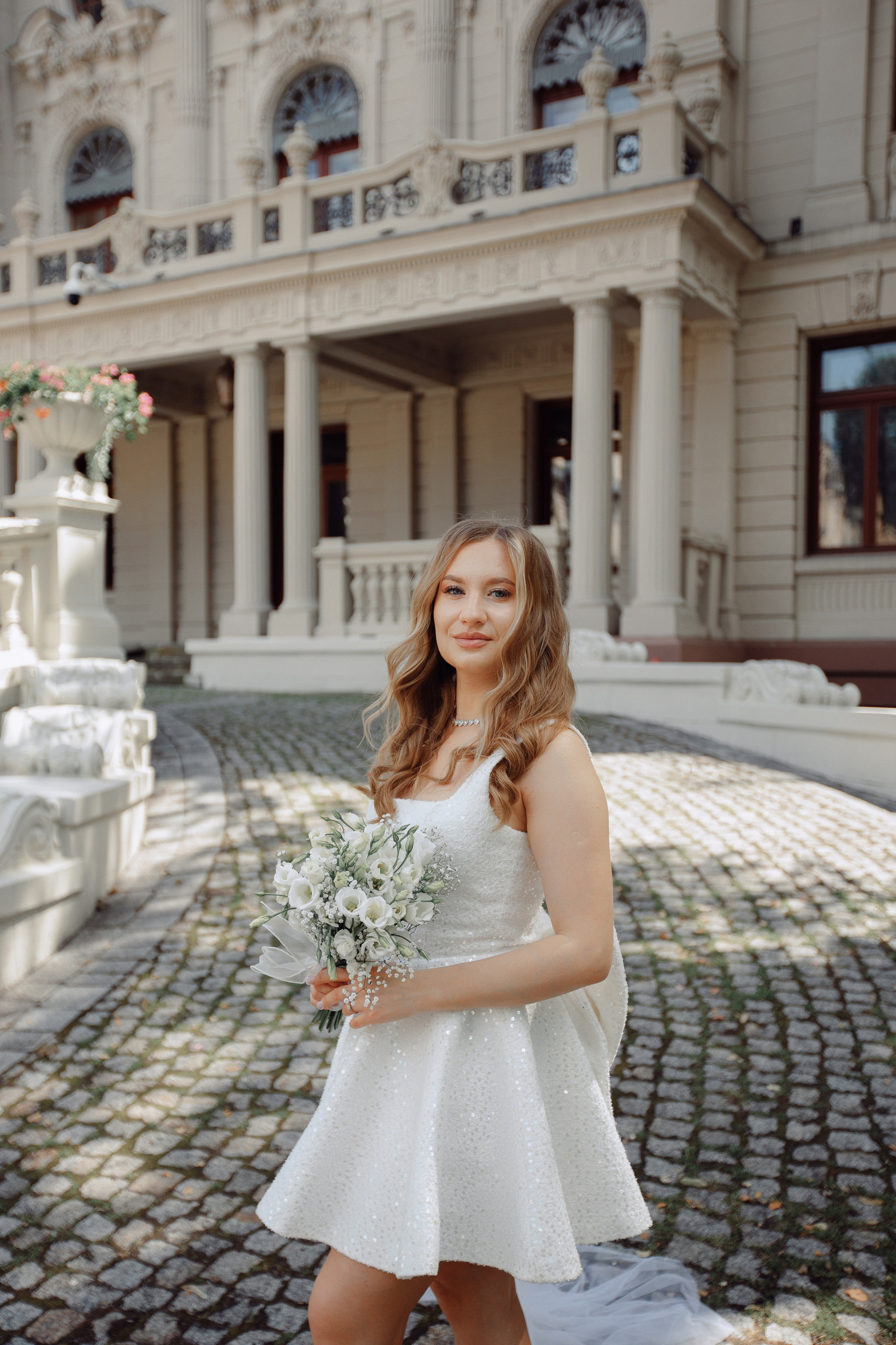 Ślubna sesja zdjęciowa w Pałacu Poznańskiego-Muzeum Miasta Łodzi. Свадебный фотограф Варшава Лодзь Польша Елена Юцова