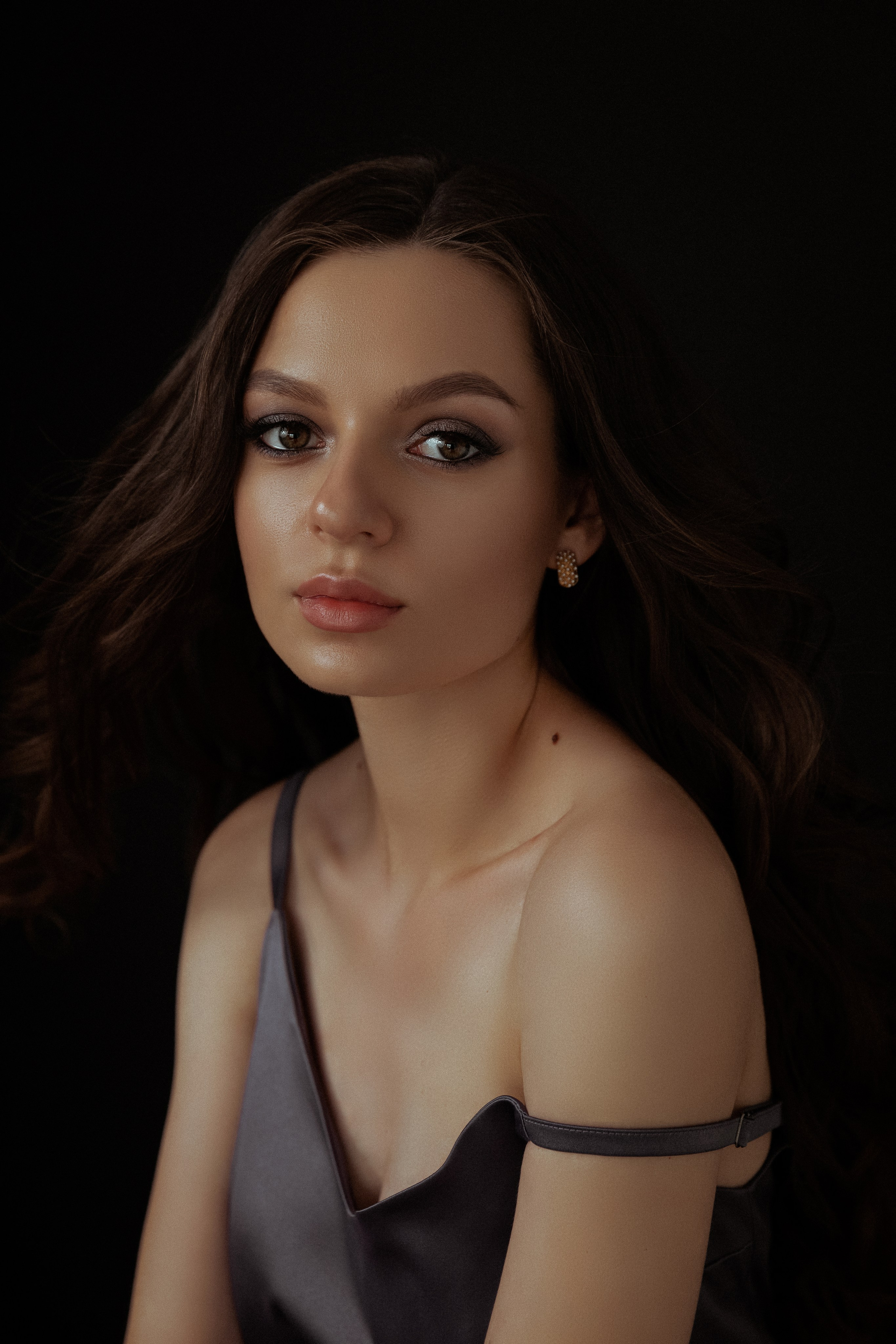 Беременность. Фотограф Мария Щеголькова. Чувственный женский портрет