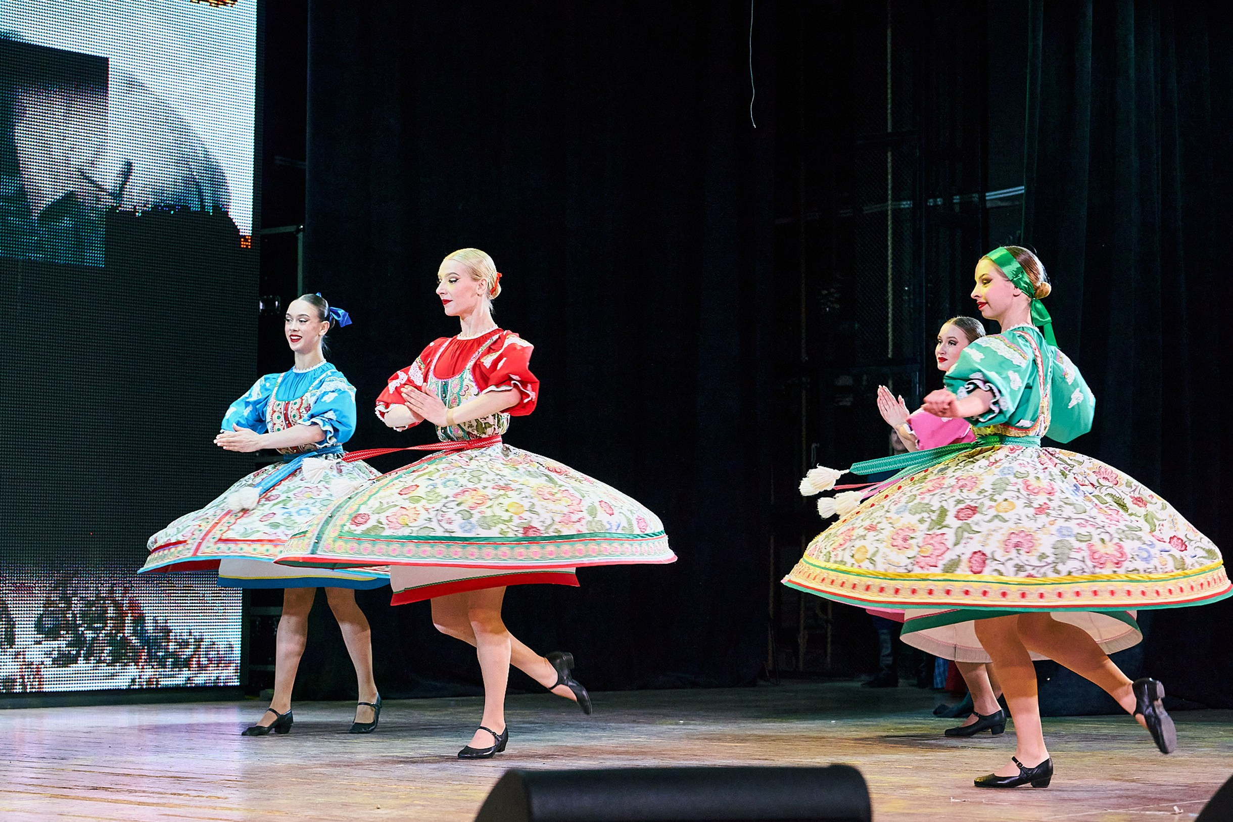 Комерческий фотограф в Тюмени Дмитрий Бузолин