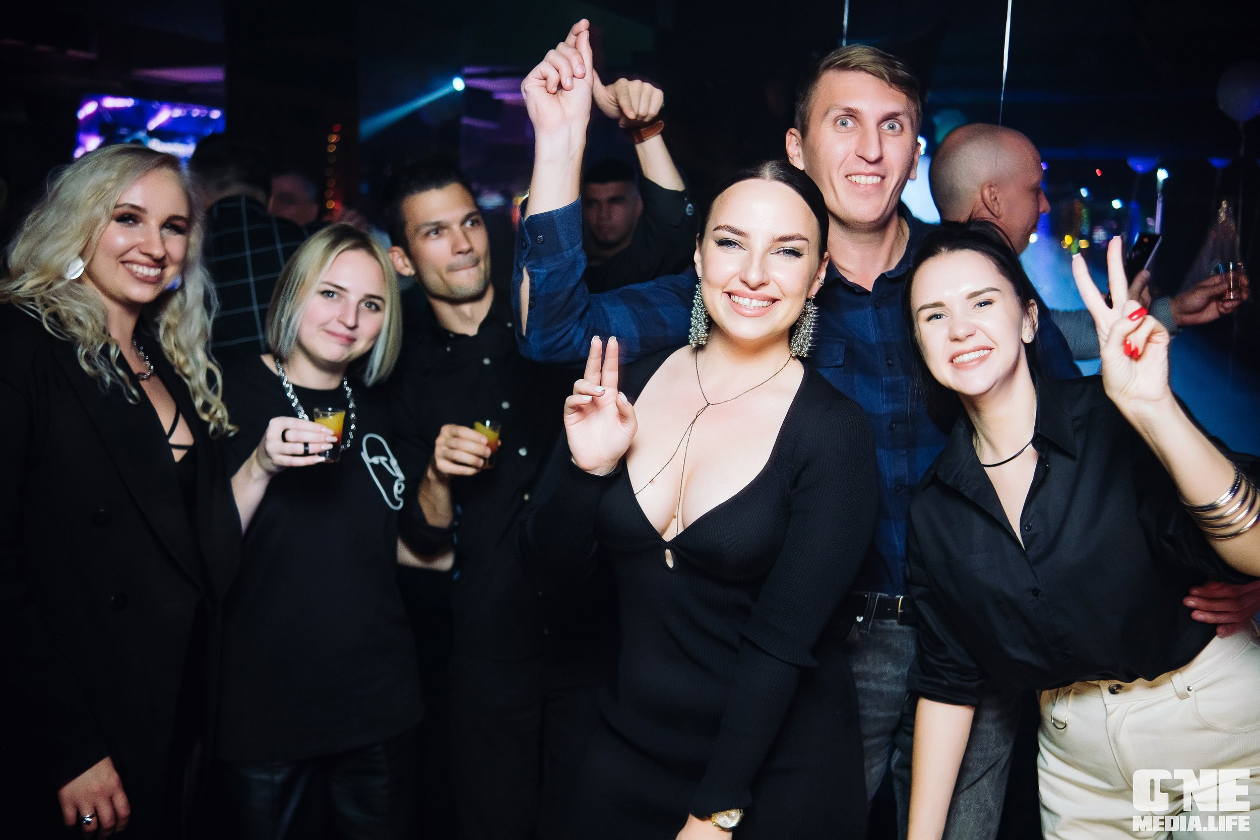 Фоторепортаж из караоке-клуба Эйфория. One Media Life: фоторепортажи, фотоотчеты с мероприятий и заведений