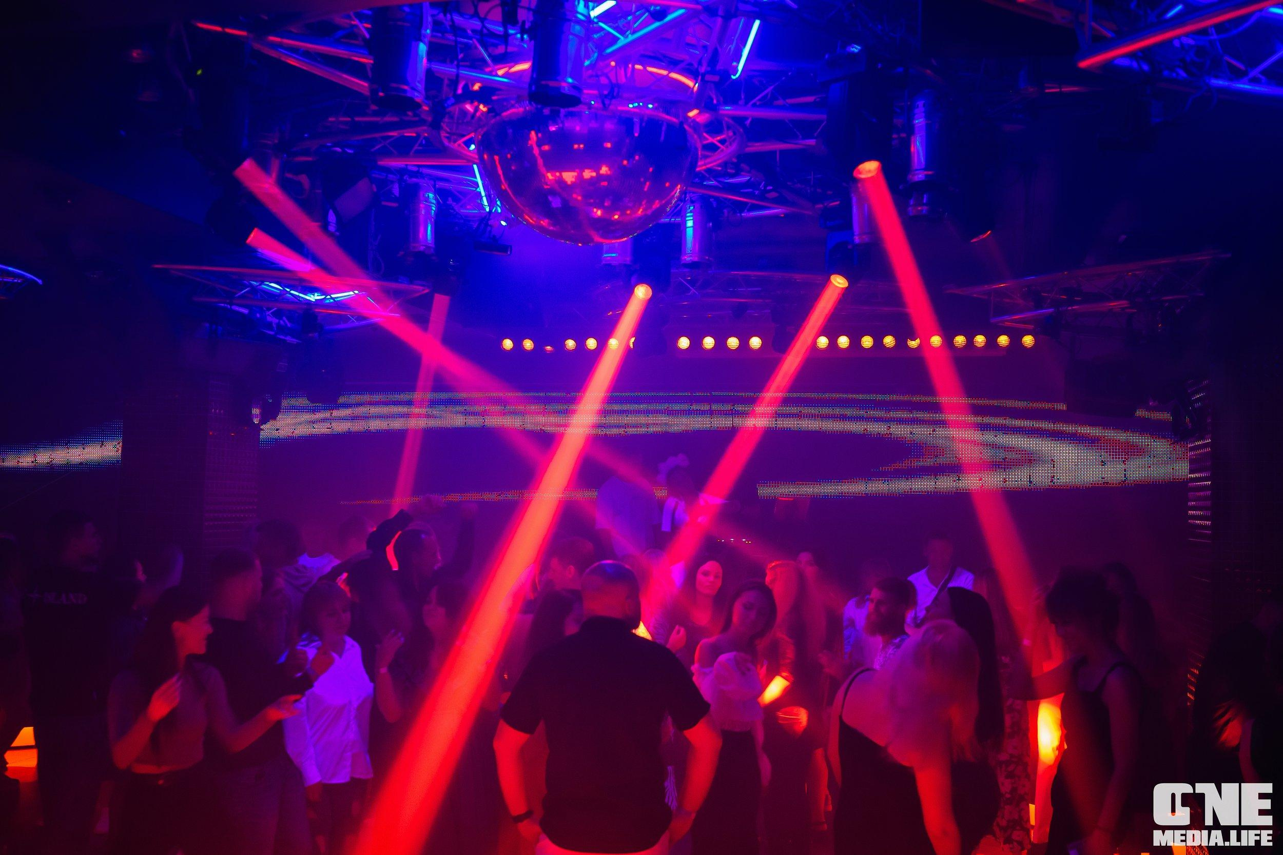 Фоторепортаж из РК Планета. One Media Life: фоторепортажи, фотоотчеты с мероприятий и заведений