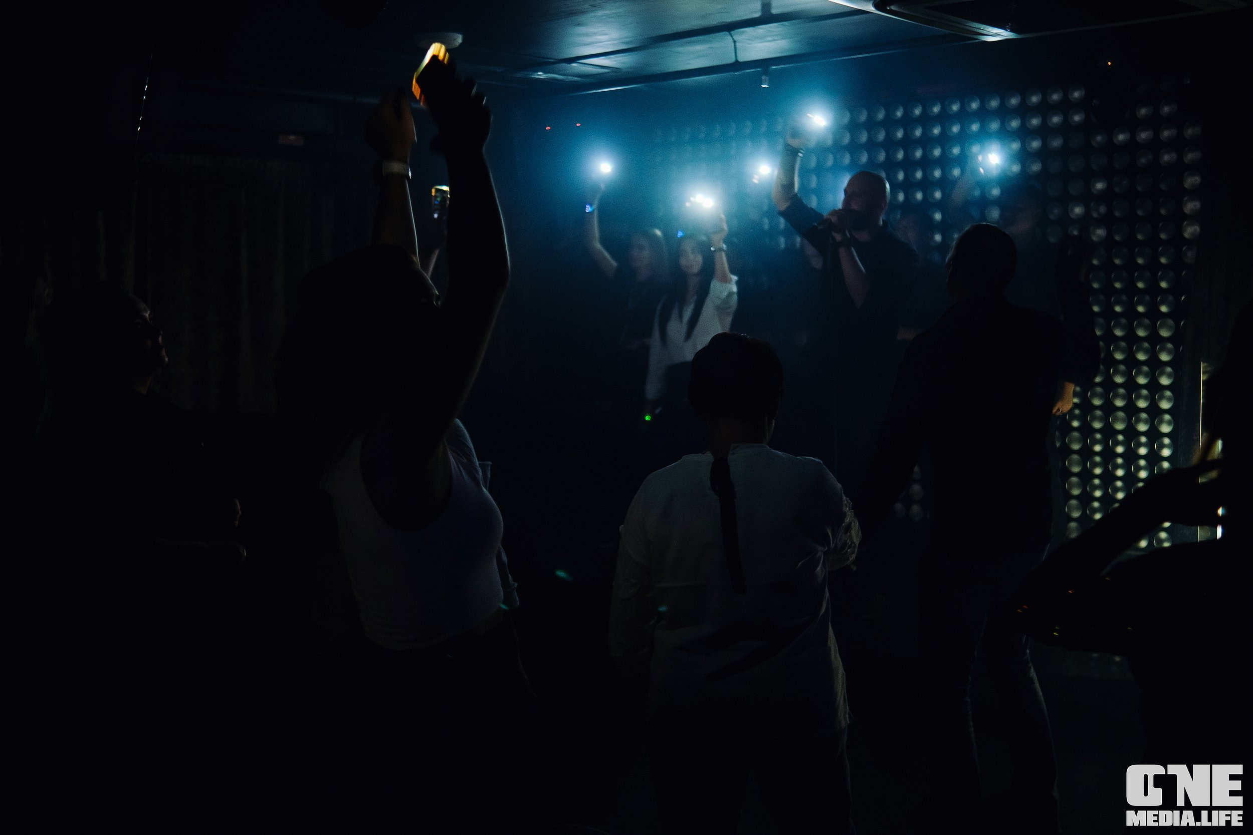 Фоторепортаж из караоке-клуба Эйфория. One Media Life: фоторепортажи, фотоотчеты с мероприятий и заведений