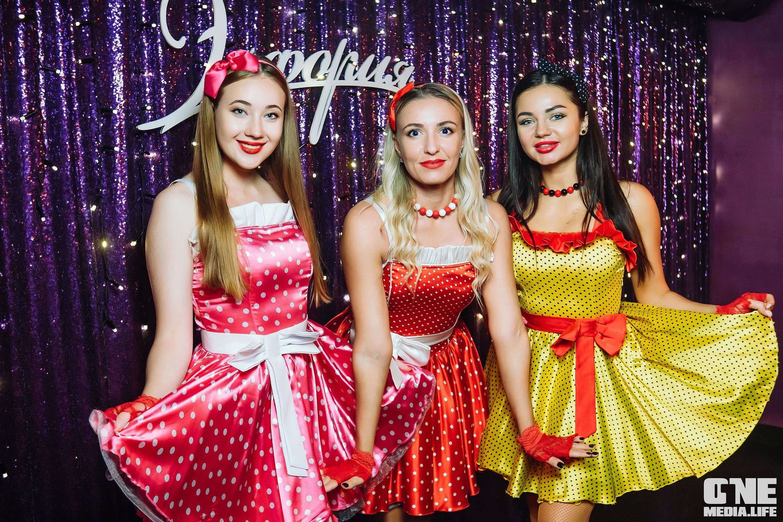 Фоторепортаж из караоке-клуба Эйфория. One Media Life: фоторепортажи, фотоотчеты с мероприятий и заведений