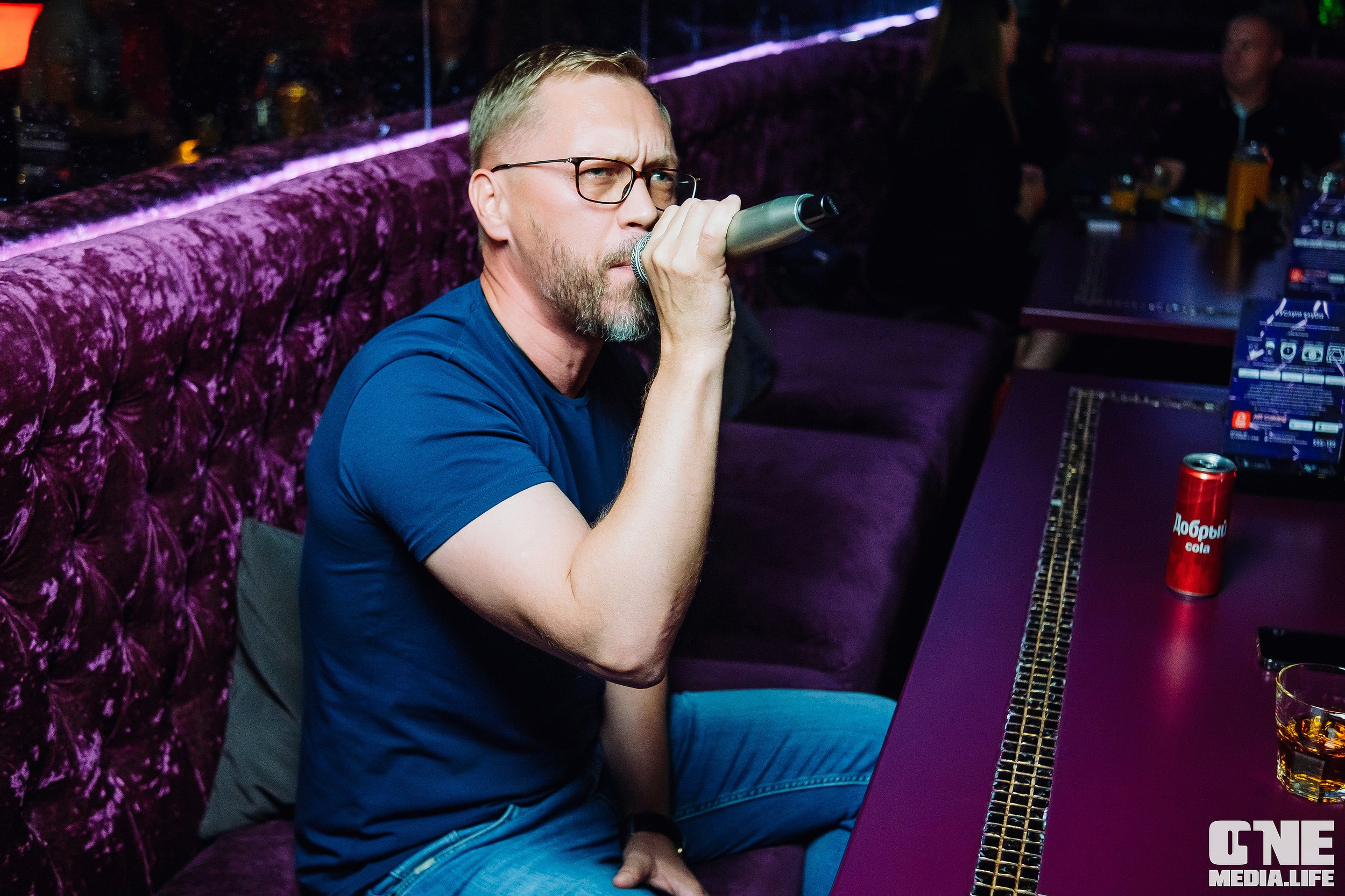 Фоторепортаж из караоке-клуба Эйфория. One Media Life: фоторепортажи, фотоотчеты с мероприятий и заведений