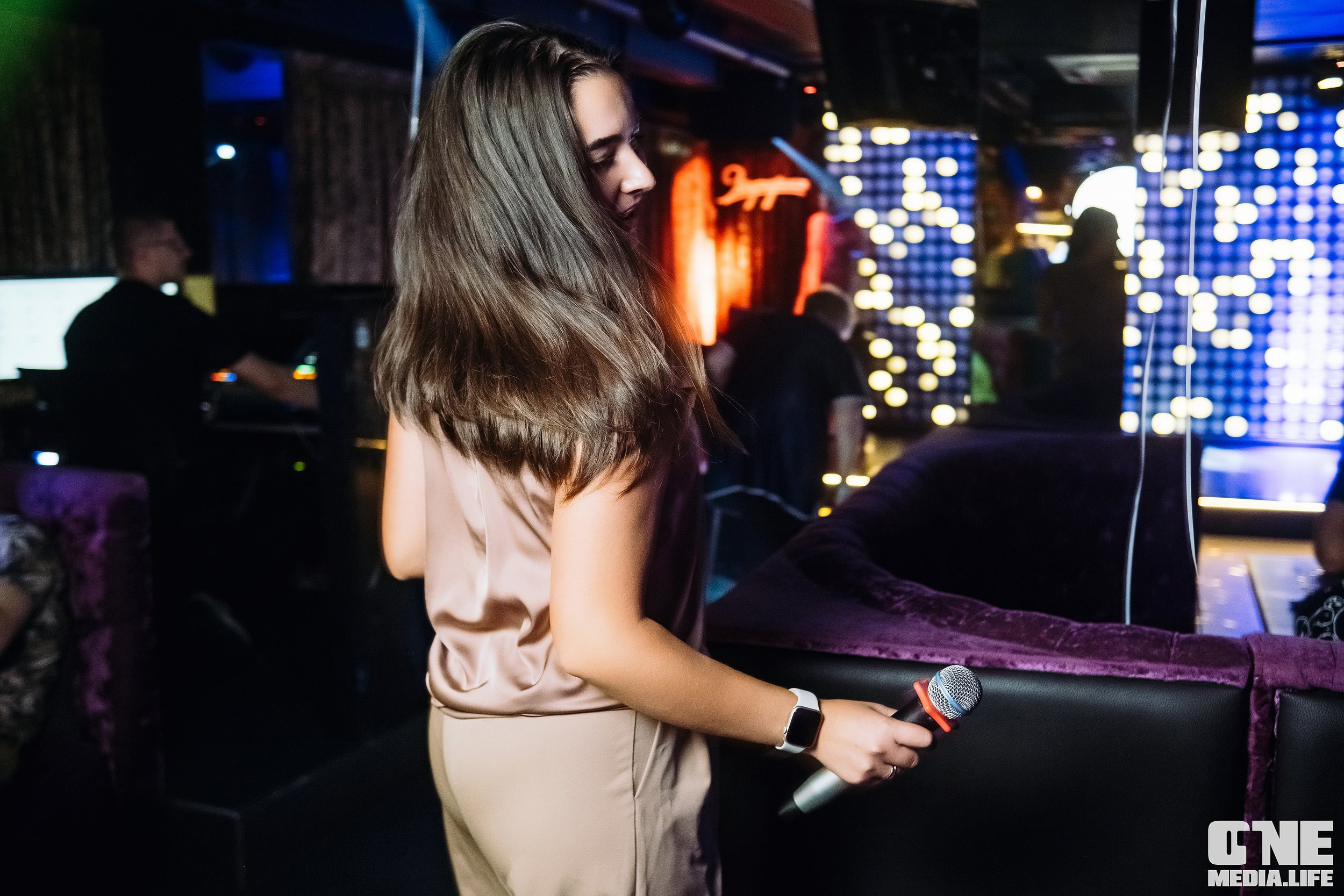 Фоторепортаж из караоке-клуба Эйфория. One Media Life: фоторепортажи, фотоотчеты с мероприятий и заведений