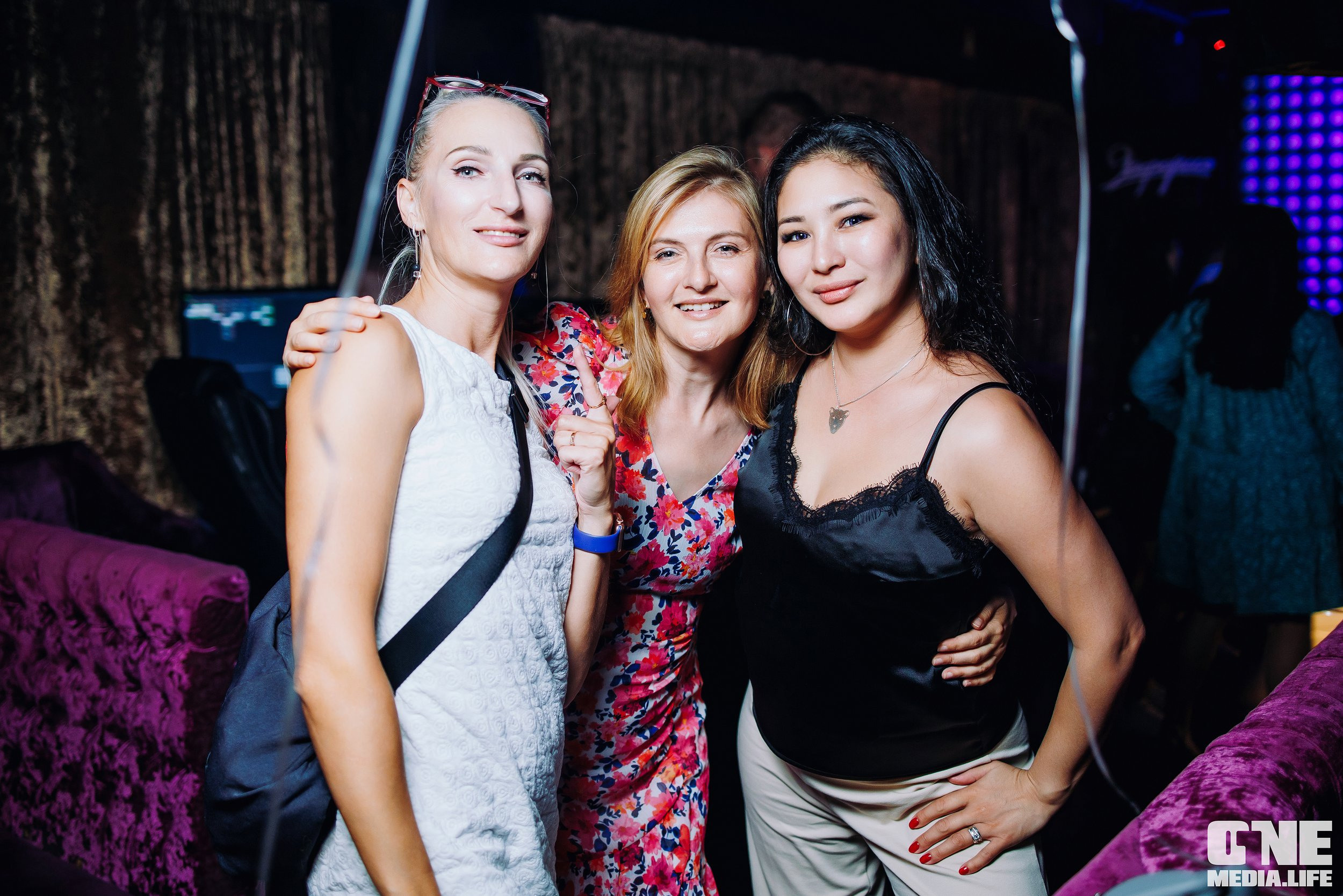 Репортаж из караоке-клуба Эйфория. One Media Life: фоторепортажи, фотоотчеты с мероприятий и заведений