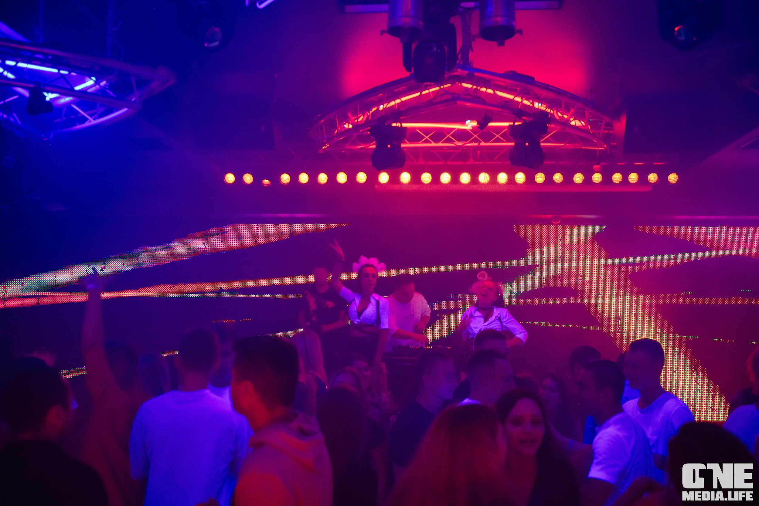 Фоторепортаж из РК Планета. One Media Life: фоторепортажи, фотоотчеты с мероприятий и заведений