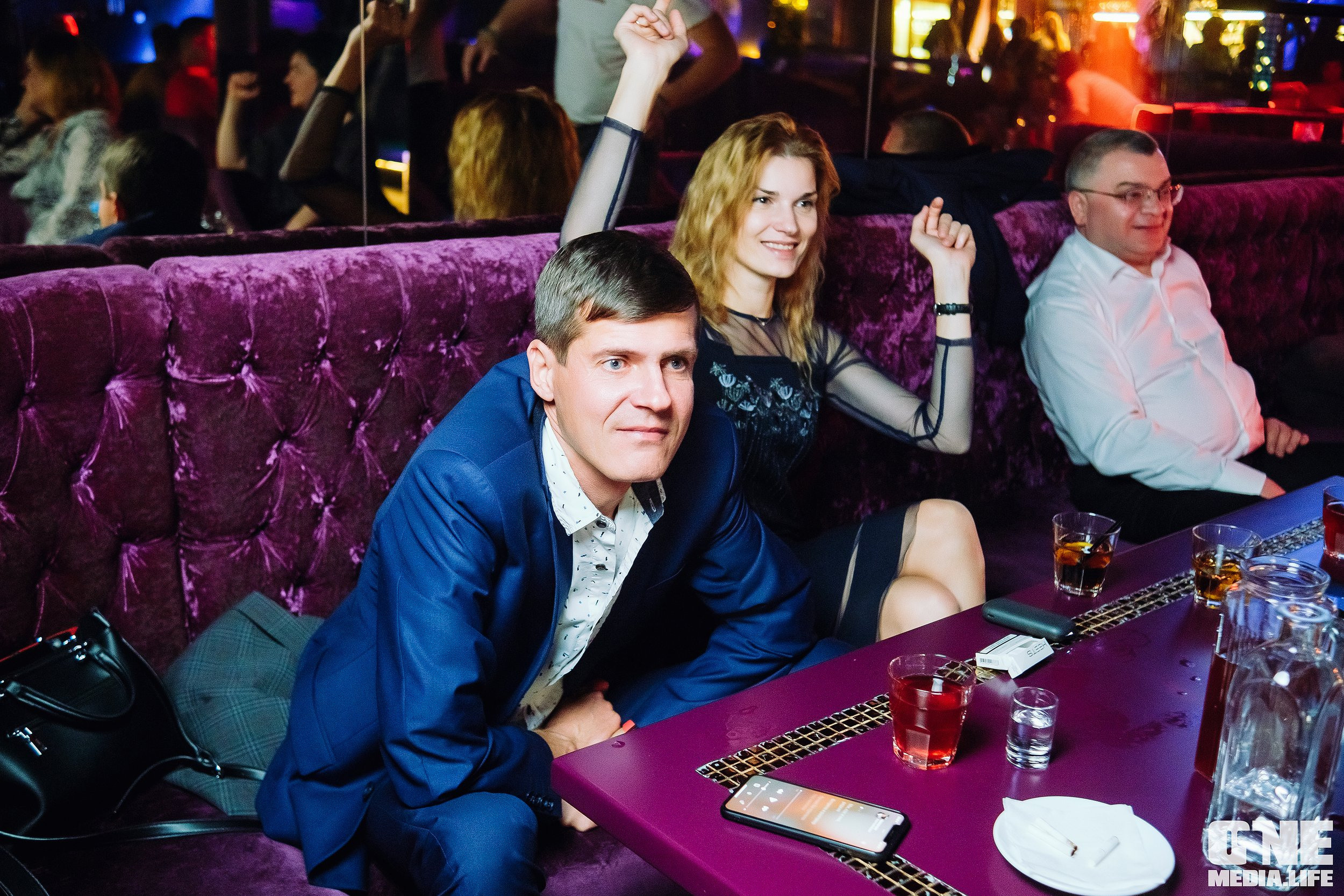 Фоторепортаж из караоке-клуба Эйфория. One Media Life: фоторепортажи, фотоотчеты с мероприятий и заведений