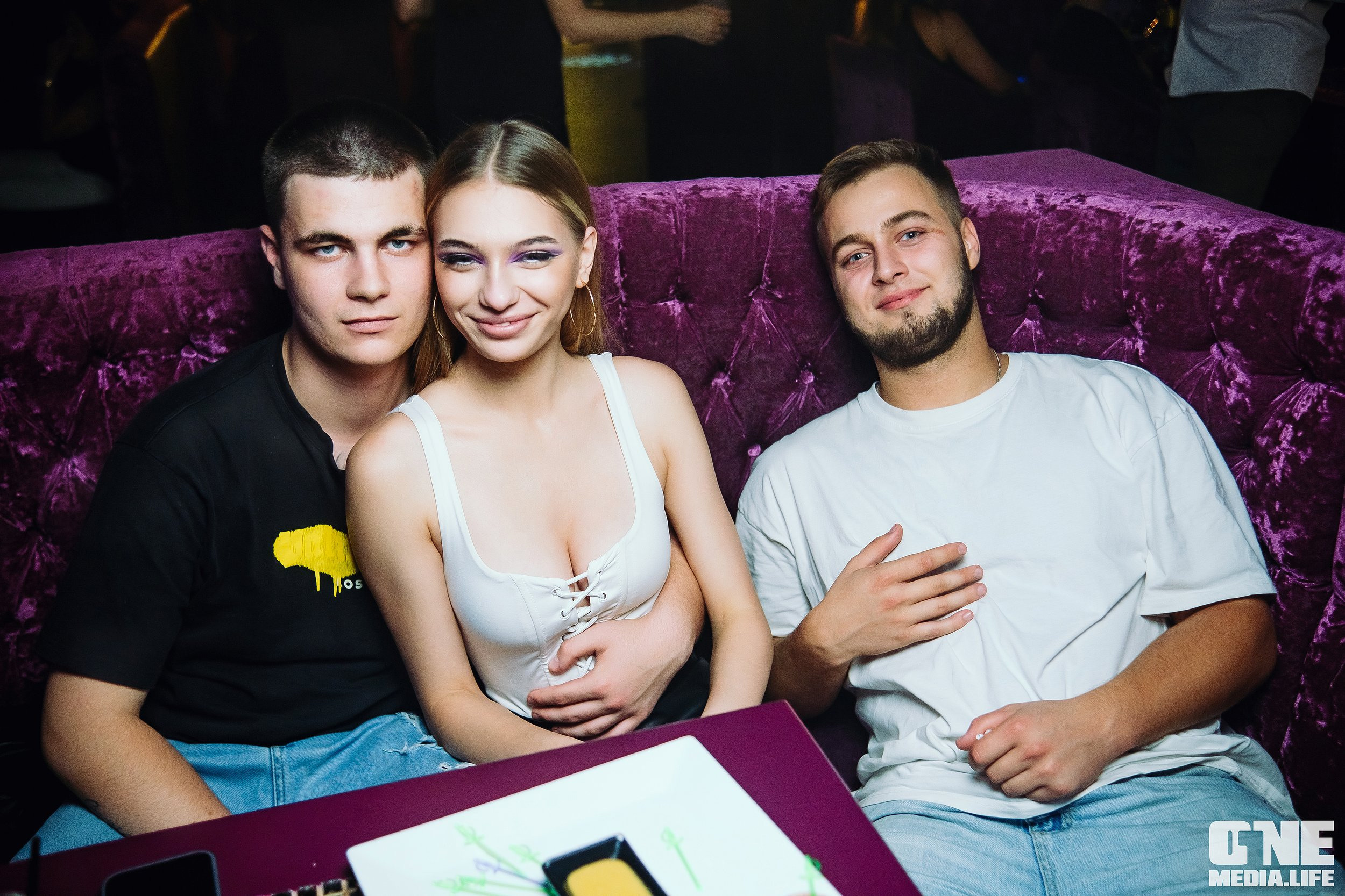 Фоторепортаж из караоке-клуба Эйфория. One Media Life: фоторепортажи, фотоотчеты с мероприятий и заведений