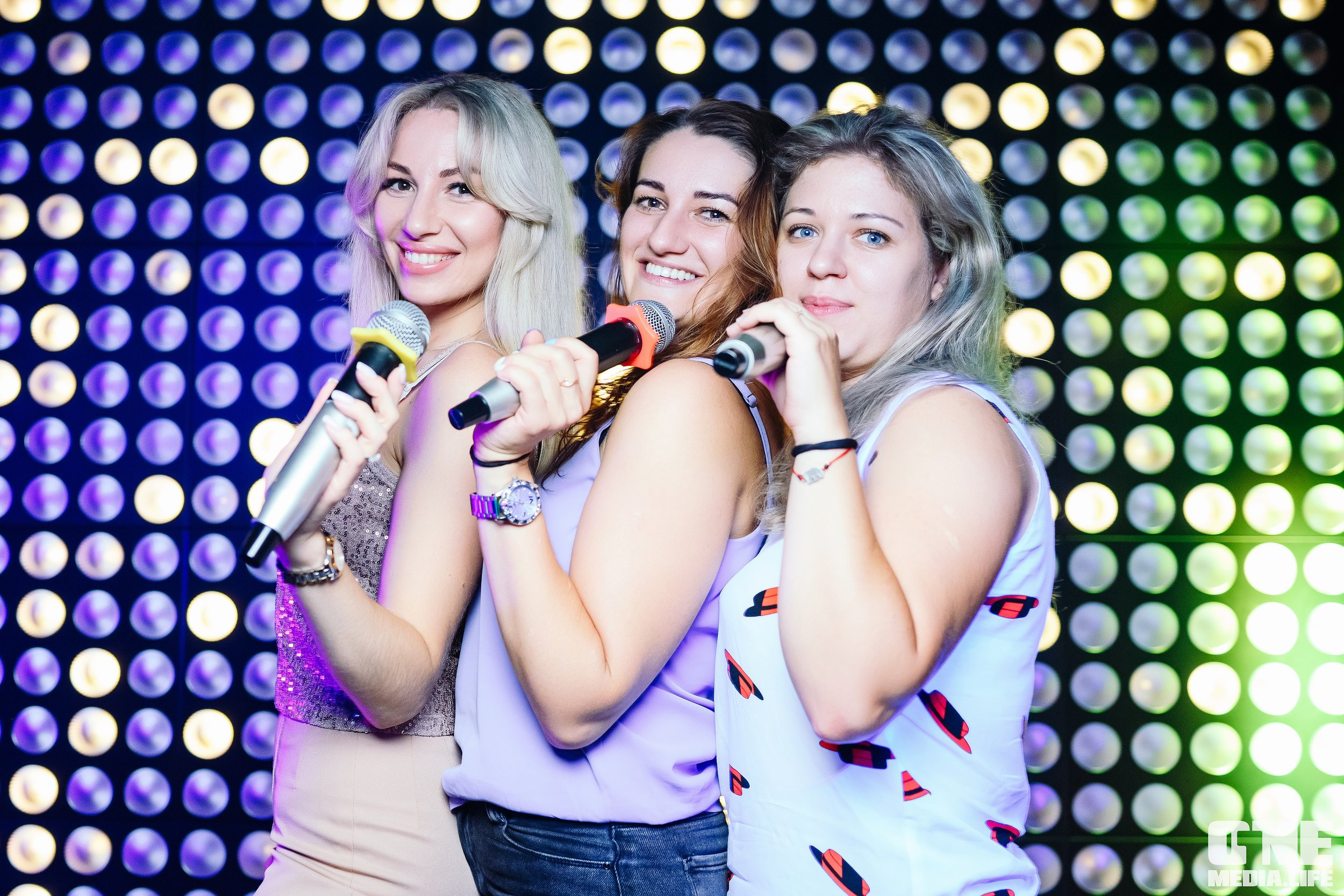 Фоторепортаж из караоке-клуба Эйфория. One Media Life: фоторепортажи, фотоотчеты с мероприятий и заведений