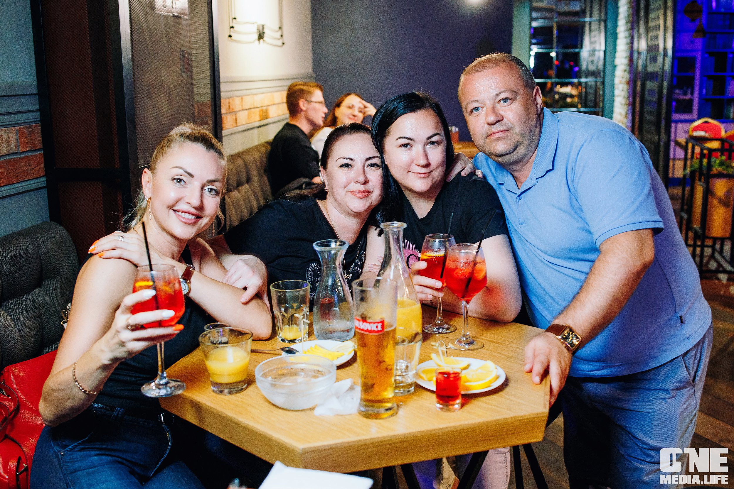 Фоторепортаж из бара Barre. One Media Life: фоторепортажи, фотоотчеты с мероприятий и заведений