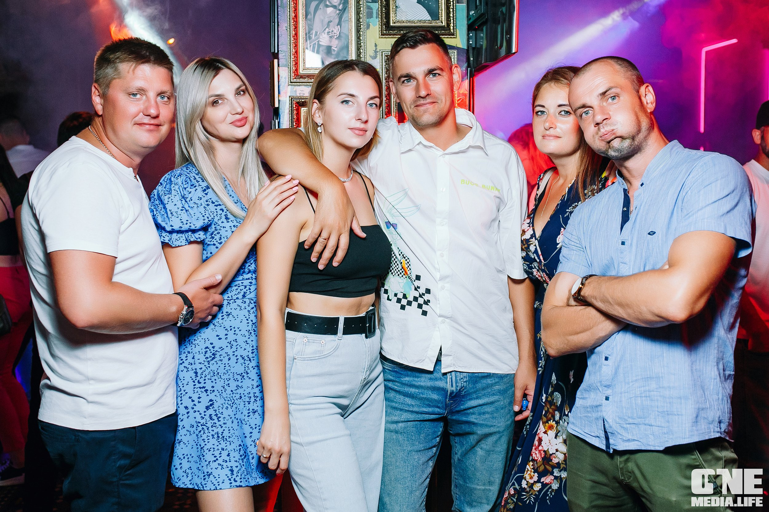 Фоторепортаж из караоке-клуба Эйфория. One Media Life: фоторепортажи, фотоотчеты с мероприятий и заведений