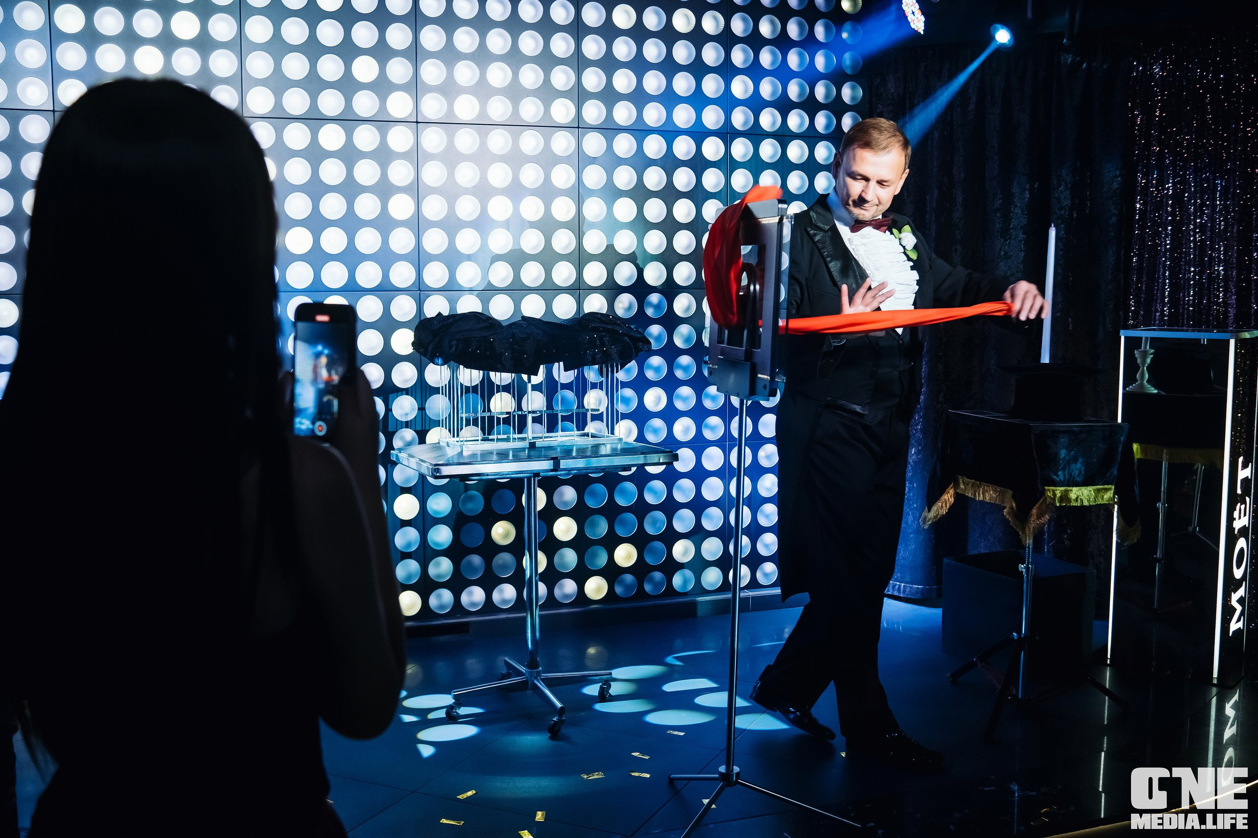 Фоторепортаж из караоке-клуба Эйфория. One Media Life: фоторепортажи, фотоотчеты с мероприятий и заведений