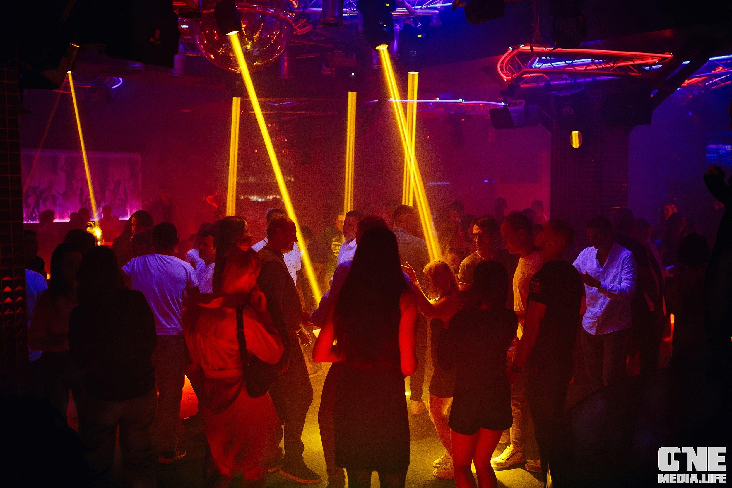 Фоторепортаж из РК Планета. One Media Life: фоторепортажи, фотоотчеты с мероприятий и заведений