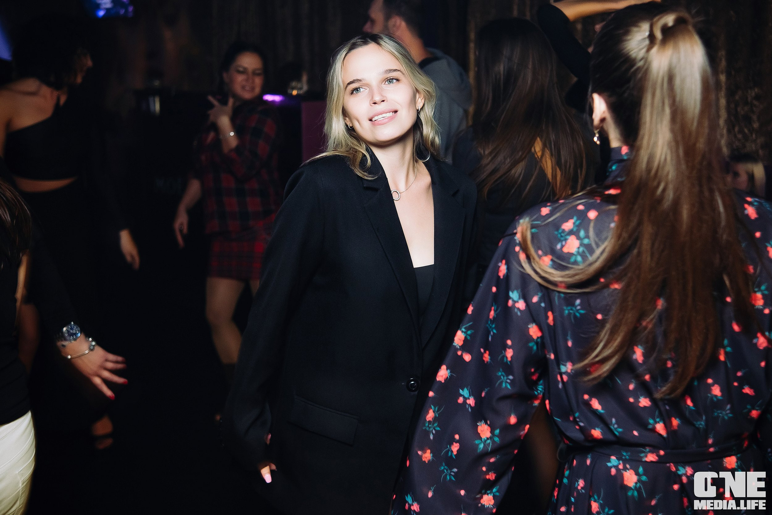 Фоторепортаж из караоке-клуба Эйфория. One Media Life: фоторепортажи, фотоотчеты с мероприятий и заведений