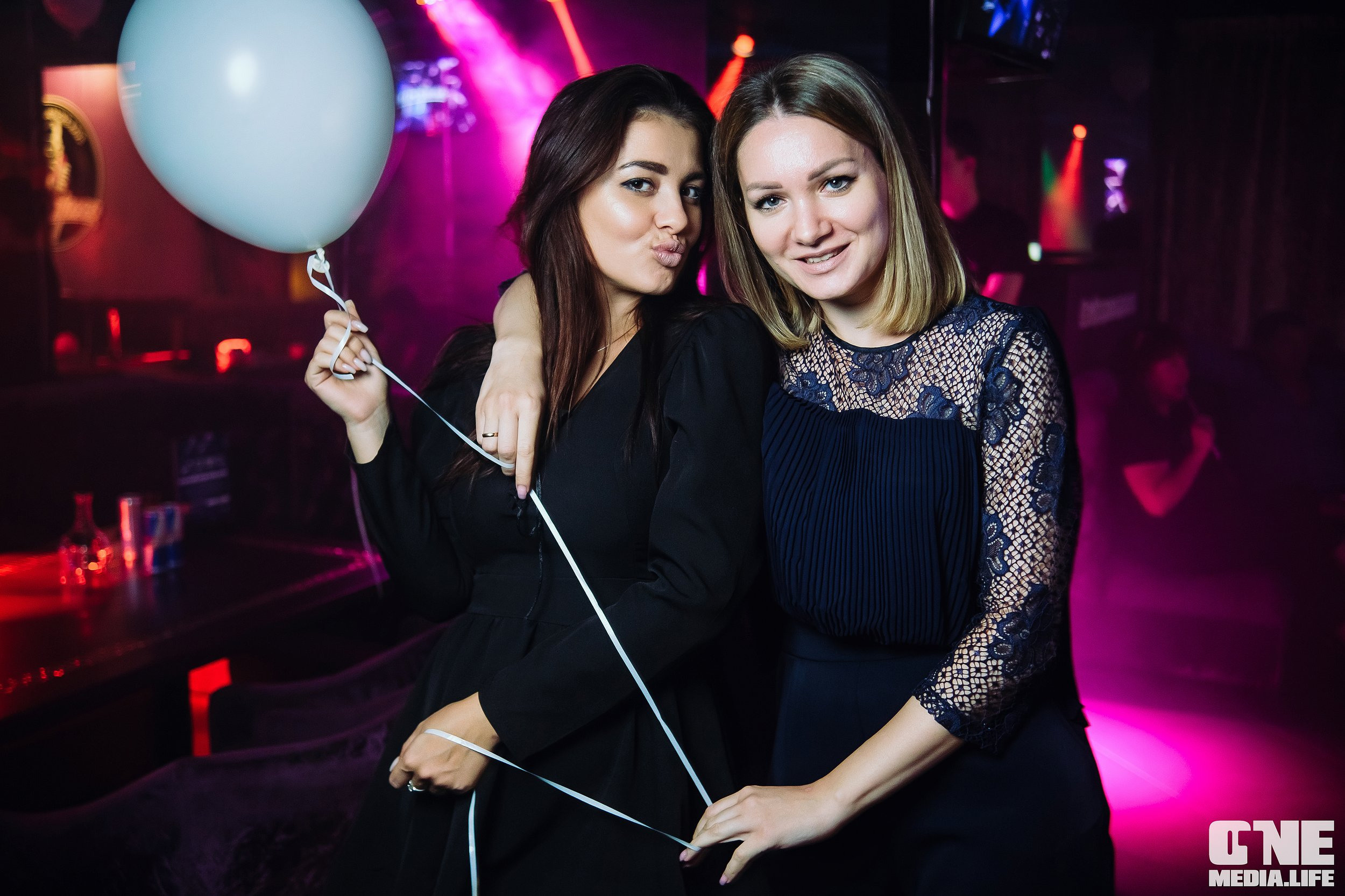 Фоторепортаж из караоке-клуба Эйфория. One Media Life: фоторепортажи, фотоотчеты с мероприятий и заведений