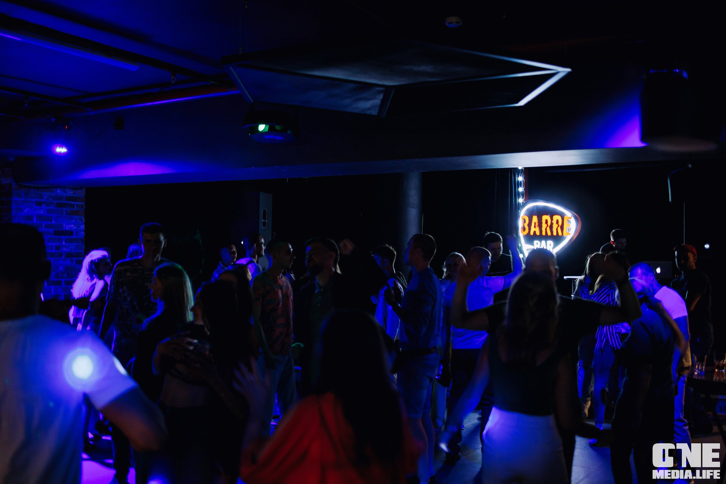Фоторепортаж из бара Barre. One Media Life: фоторепортажи, фотоотчеты с мероприятий и заведений