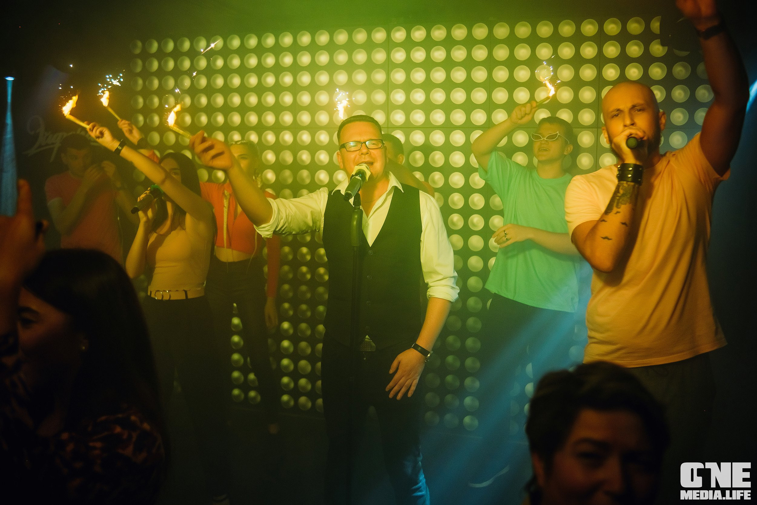 Фоторепортаж из караоке-клуба Эйфория. One Media Life: фоторепортажи, фотоотчеты с мероприятий и заведений