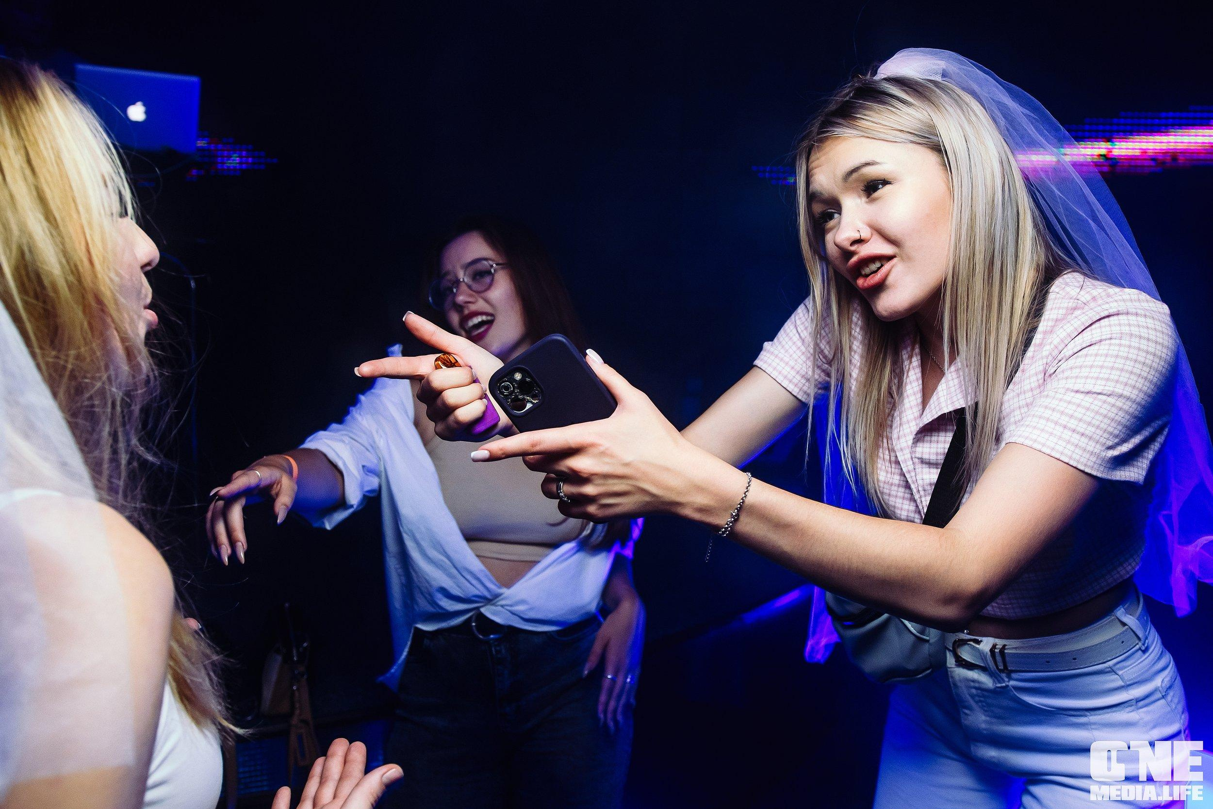 Фоторепортаж из РК Планета. One Media Life: фоторепортажи, фотоотчеты с мероприятий и заведений