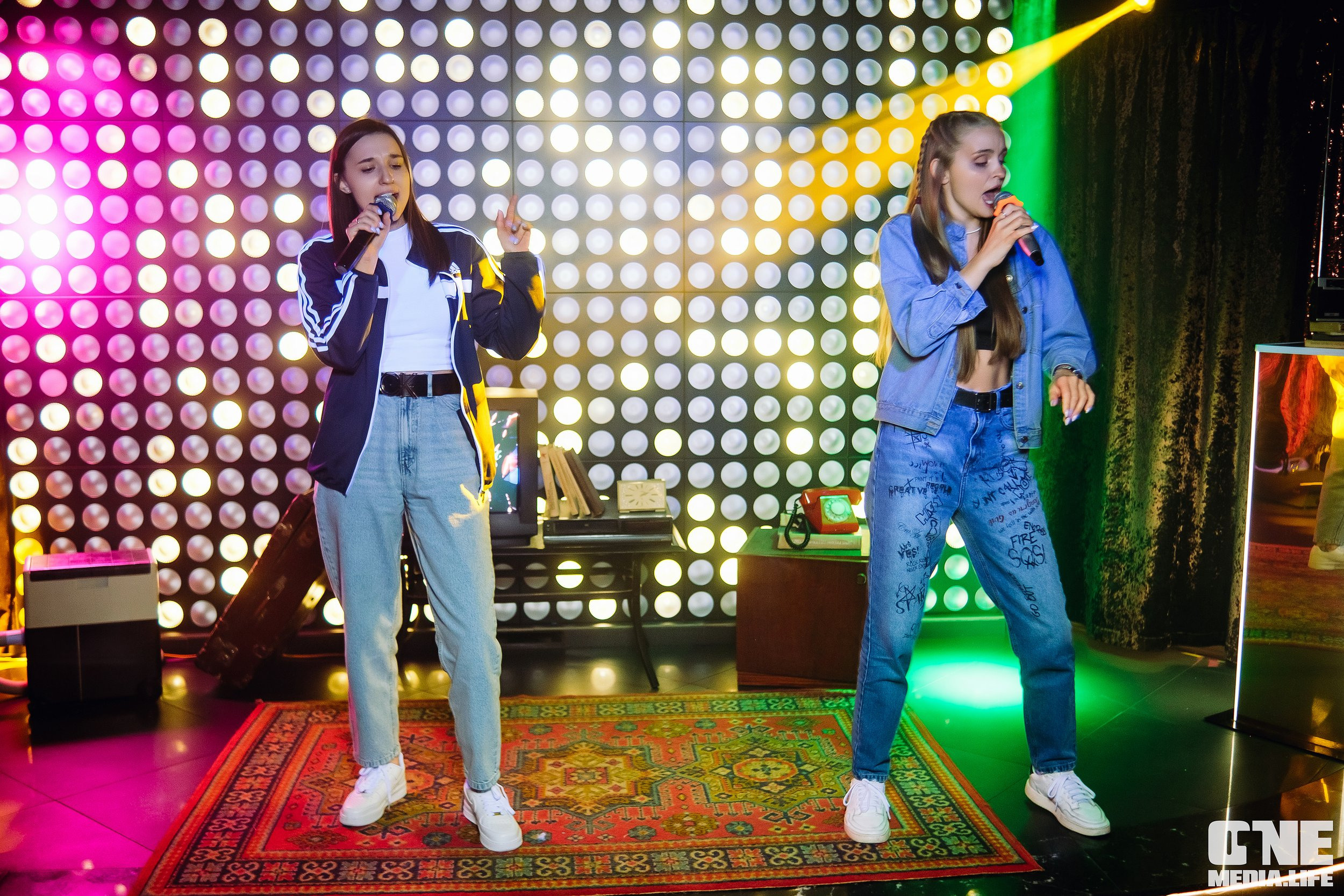 Фоторепортаж из караоке-клуба Эйфория. One Media Life: фоторепортажи, фотоотчеты с мероприятий и заведений