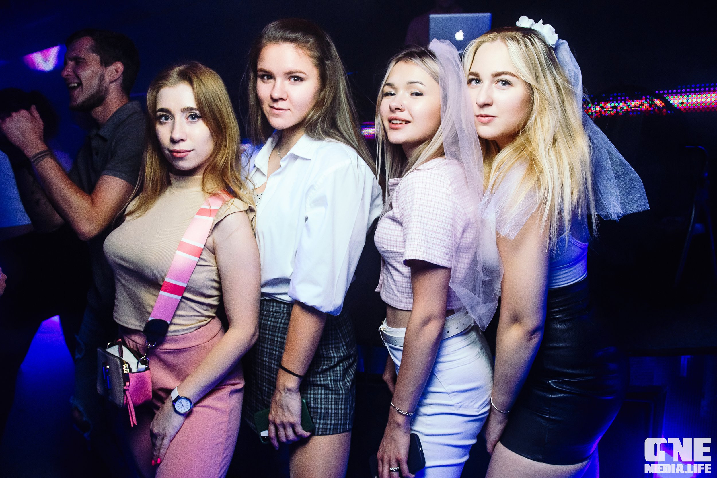 Фоторепортаж из РК Планета. One Media Life: фоторепортажи, фотоотчеты с мероприятий и заведений