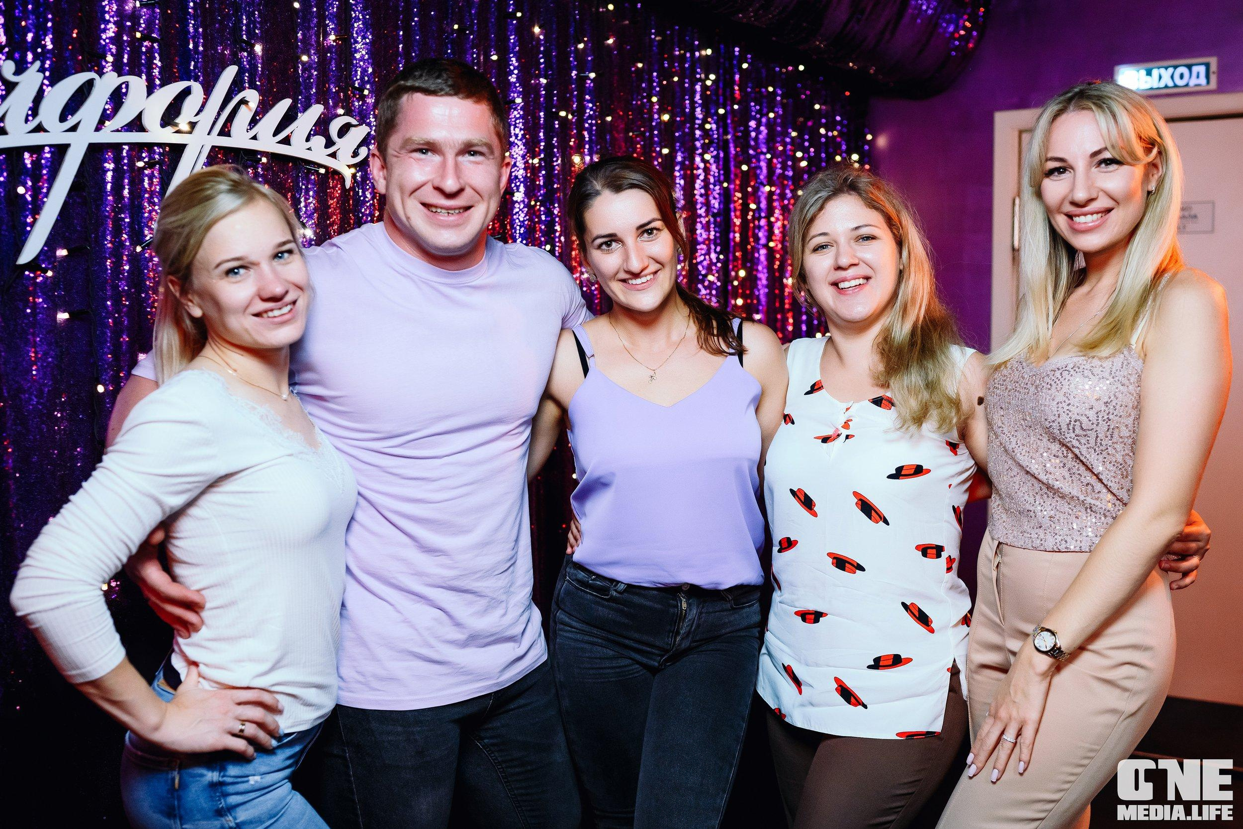 Фоторепортаж из караоке-клуба Эйфория. One Media Life: фоторепортажи, фотоотчеты с мероприятий и заведений