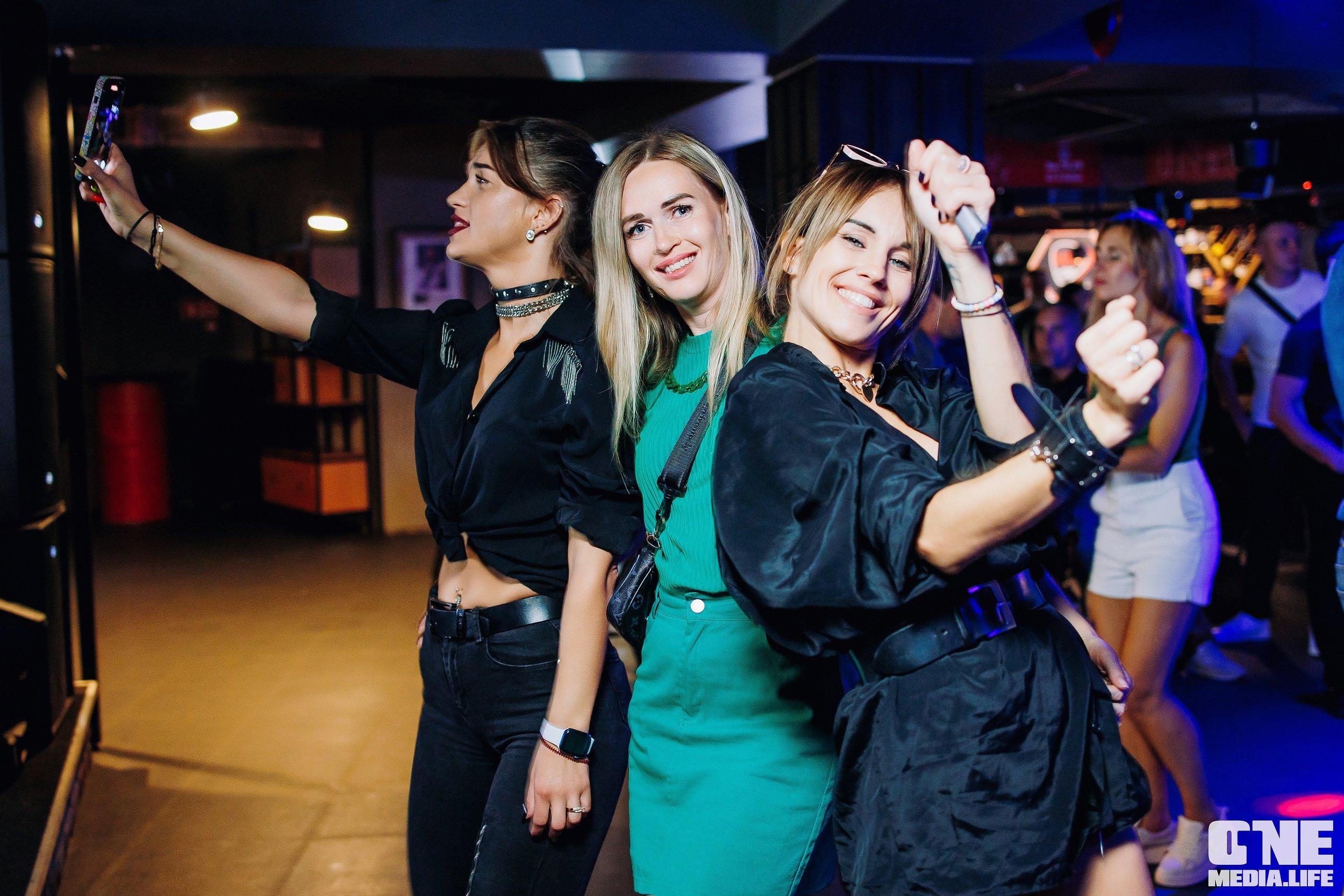 Фоторепортаж из бара Barre. One Media Life: фоторепортажи, фотоотчеты с мероприятий и заведений