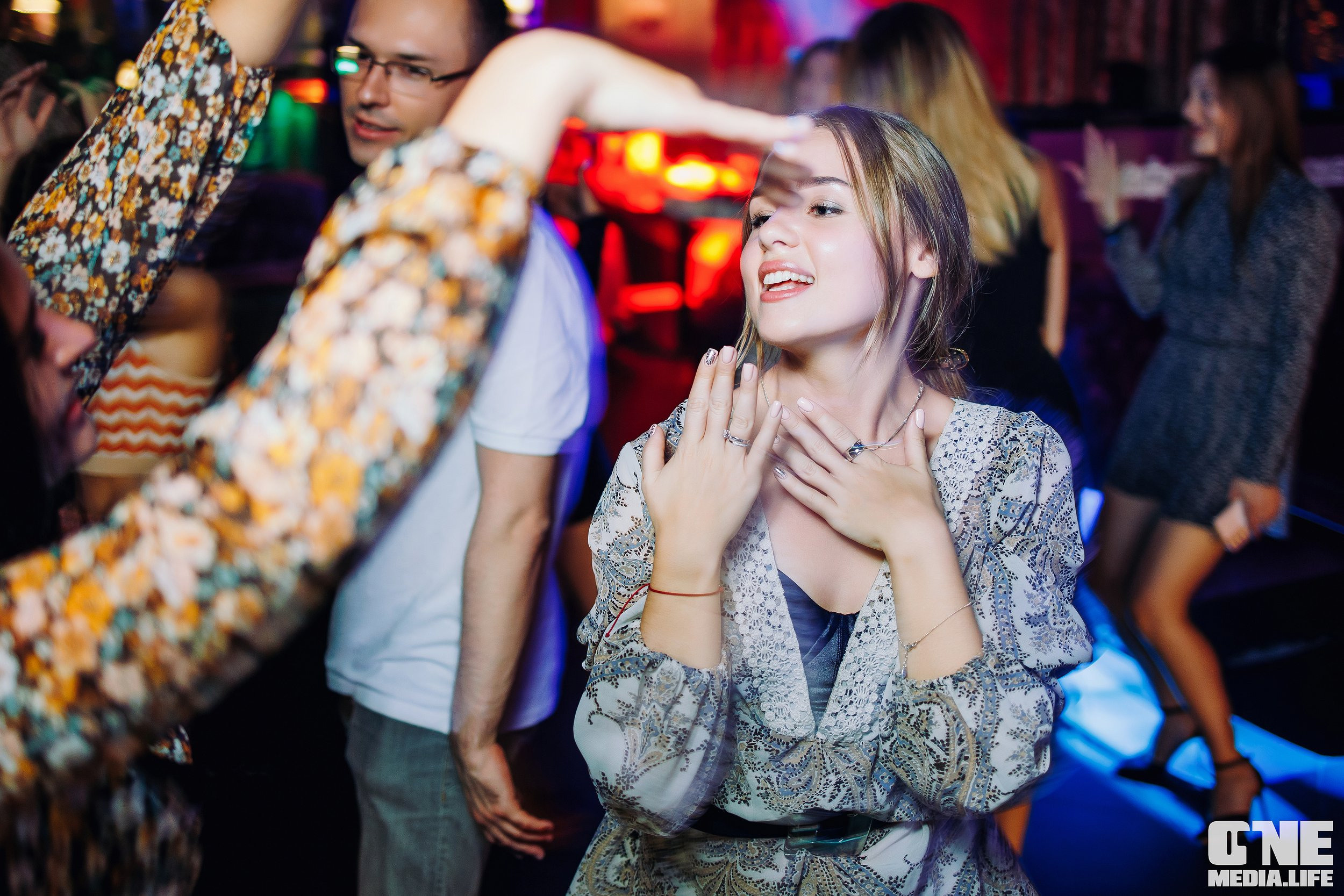 Репортаж из караоке-клуба Эйфория. One Media Life: фоторепортажи, фотоотчеты с мероприятий и заведений