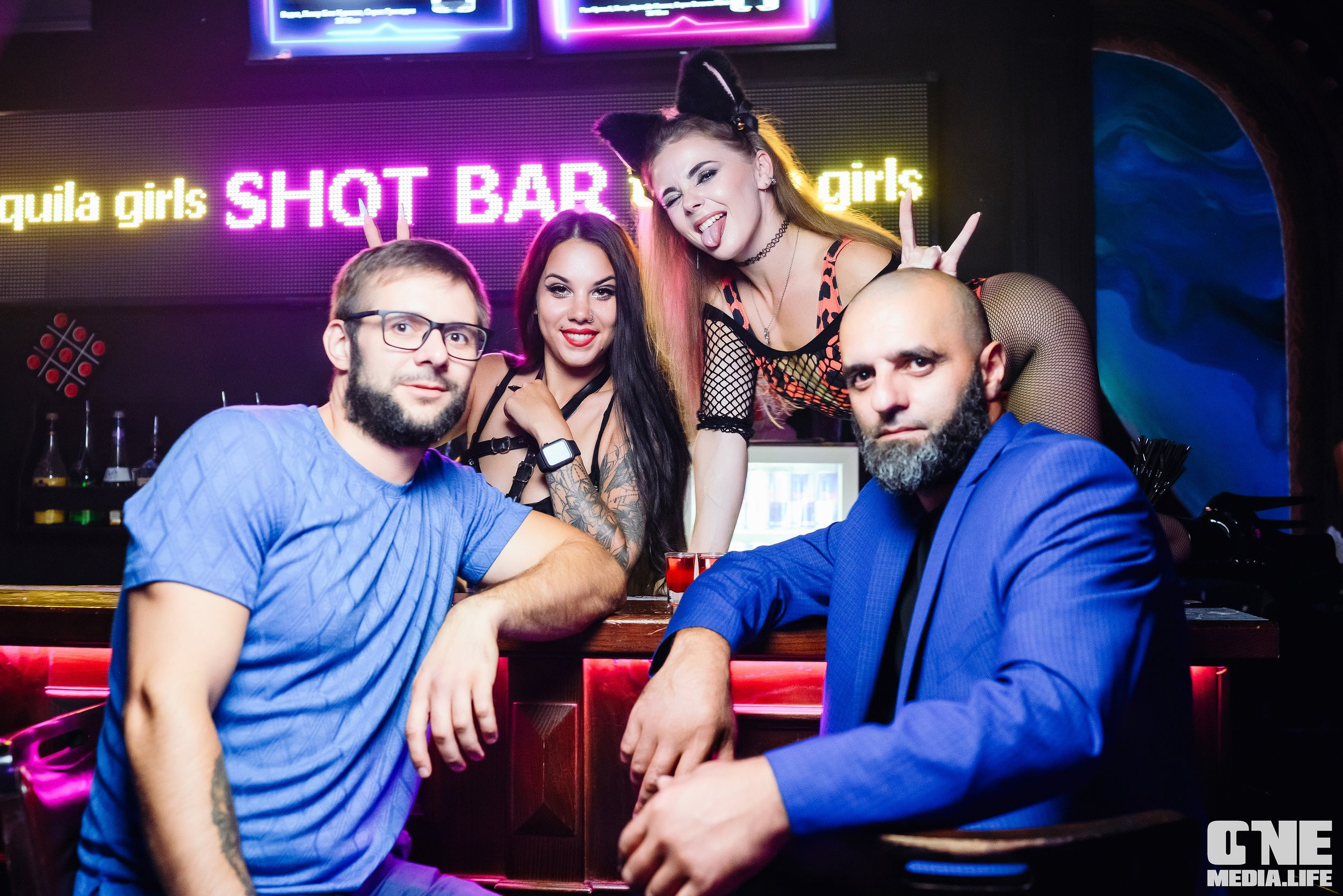 Репортаж из экстрим бара XxxX. One Media Life: фоторепортажи, фотоотчеты с мероприятий и заведений