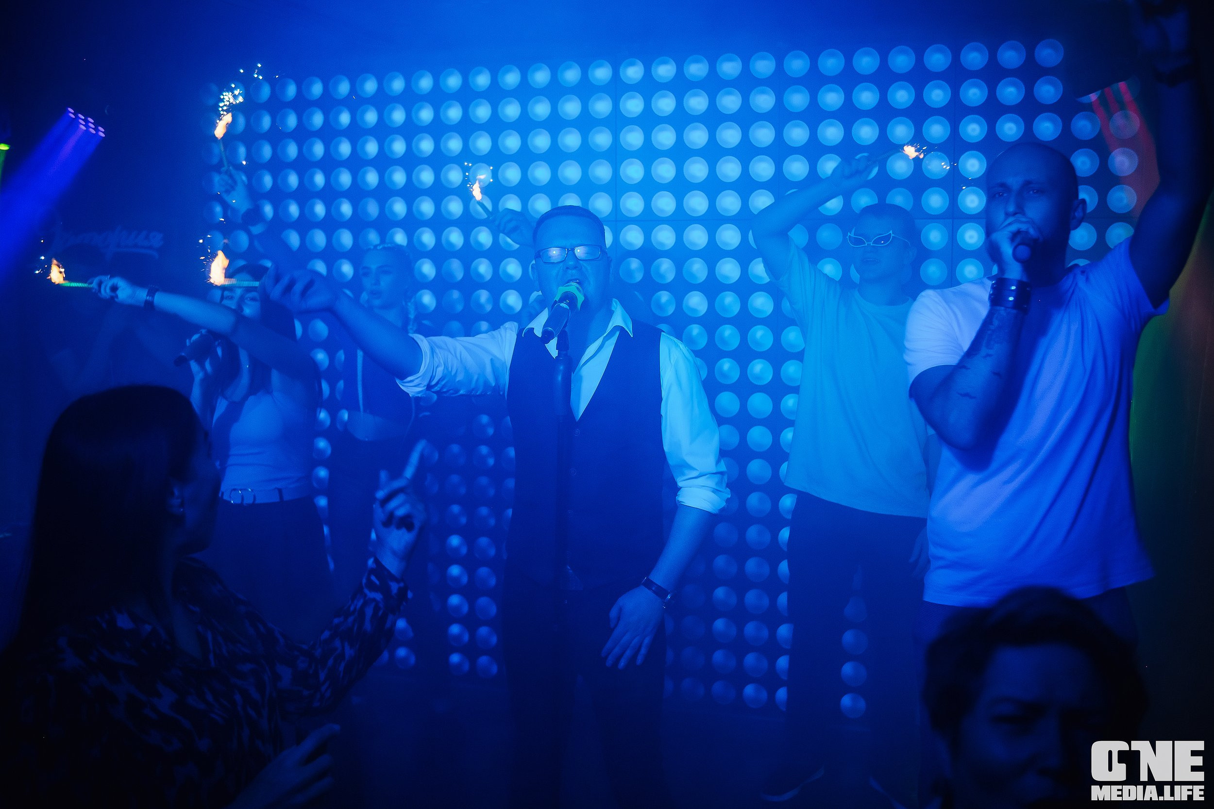 Фоторепортаж из караоке-клуба Эйфория. One Media Life: фоторепортажи, фотоотчеты с мероприятий и заведений