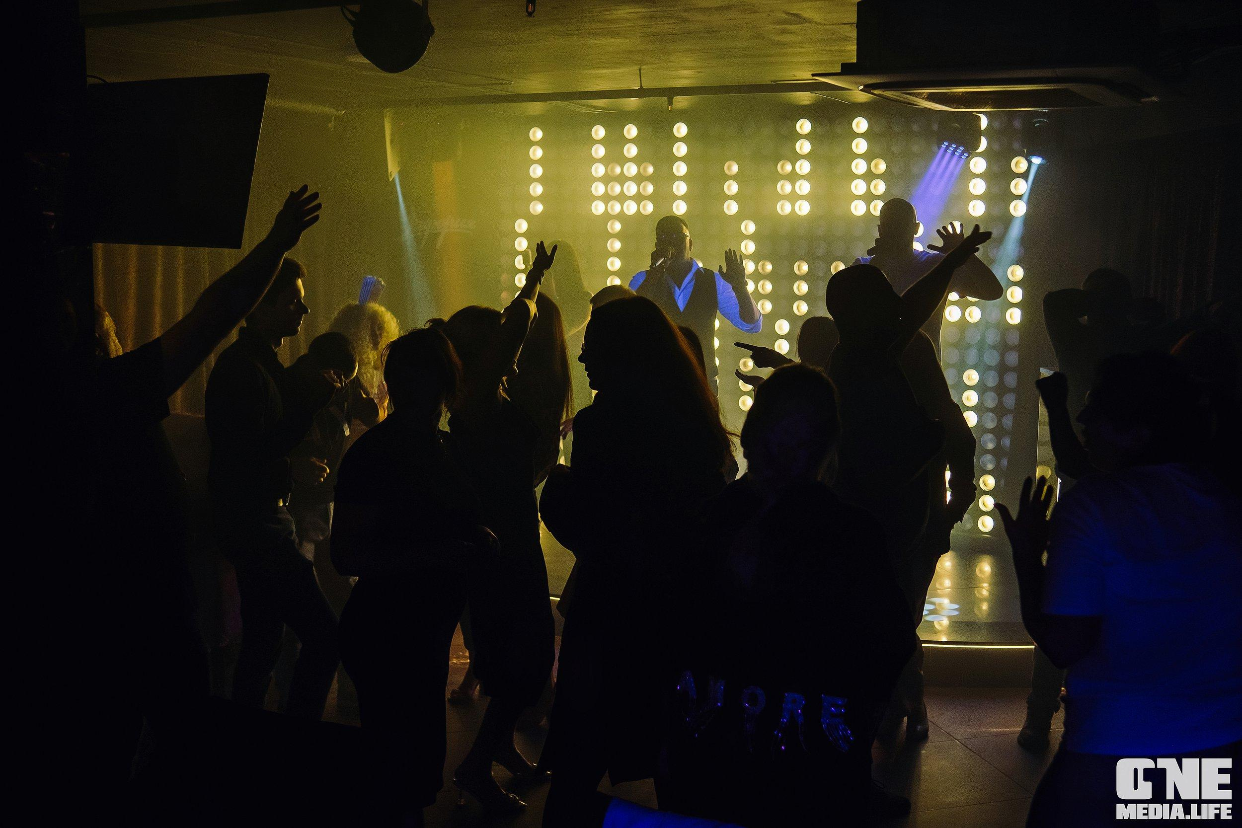 Фоторепортаж из караоке-клуба Эйфория. One Media Life: фоторепортажи, фотоотчеты с мероприятий и заведений