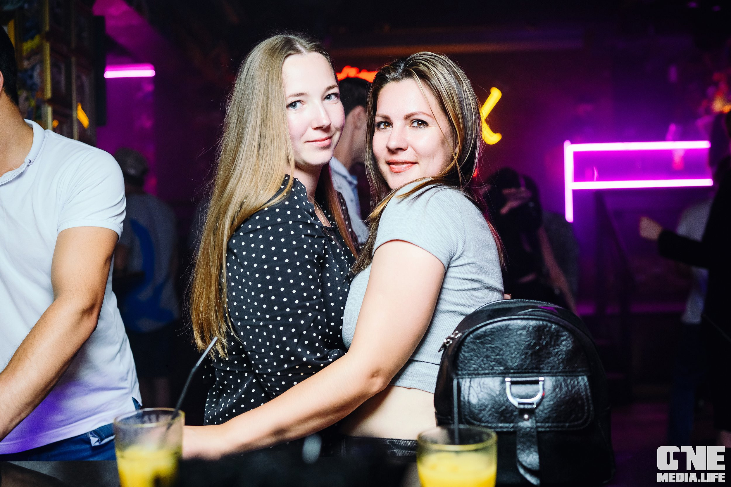 Репортаж из экстрим бара XxxX. One Media Life: фоторепортажи, фотоотчеты с мероприятий и заведений