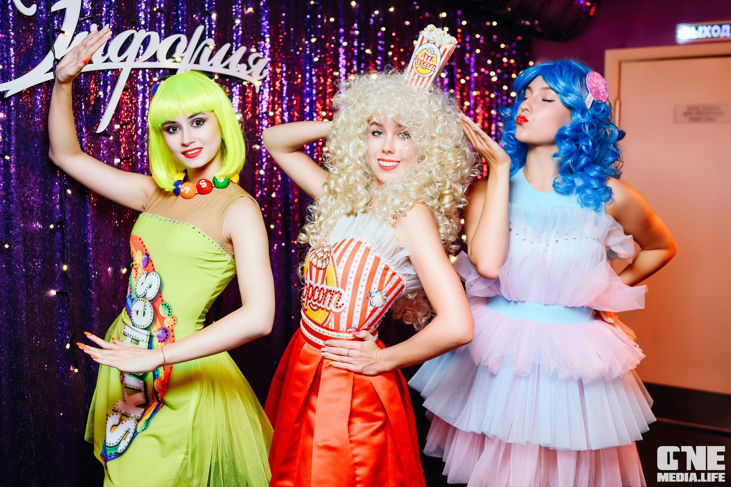 Фоторепортаж из караоке-клуба Эйфория. One Media Life: фоторепортажи, фотоотчеты с мероприятий и заведений