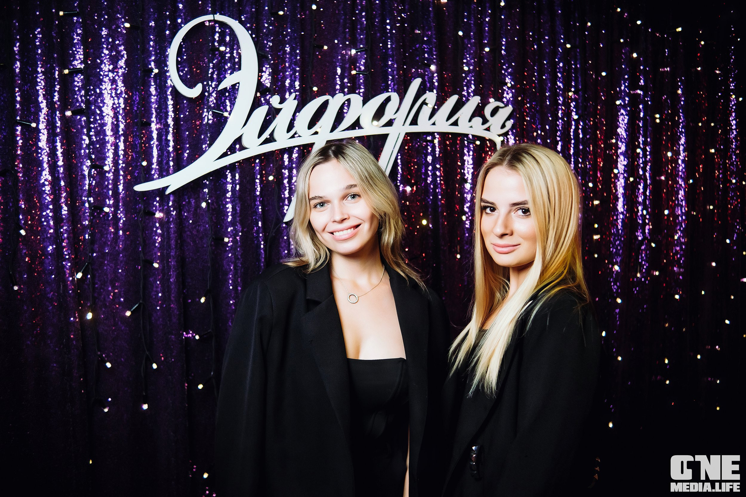 Фоторепортаж из караоке-клуба Эйфория. One Media Life: фоторепортажи, фотоотчеты с мероприятий и заведений