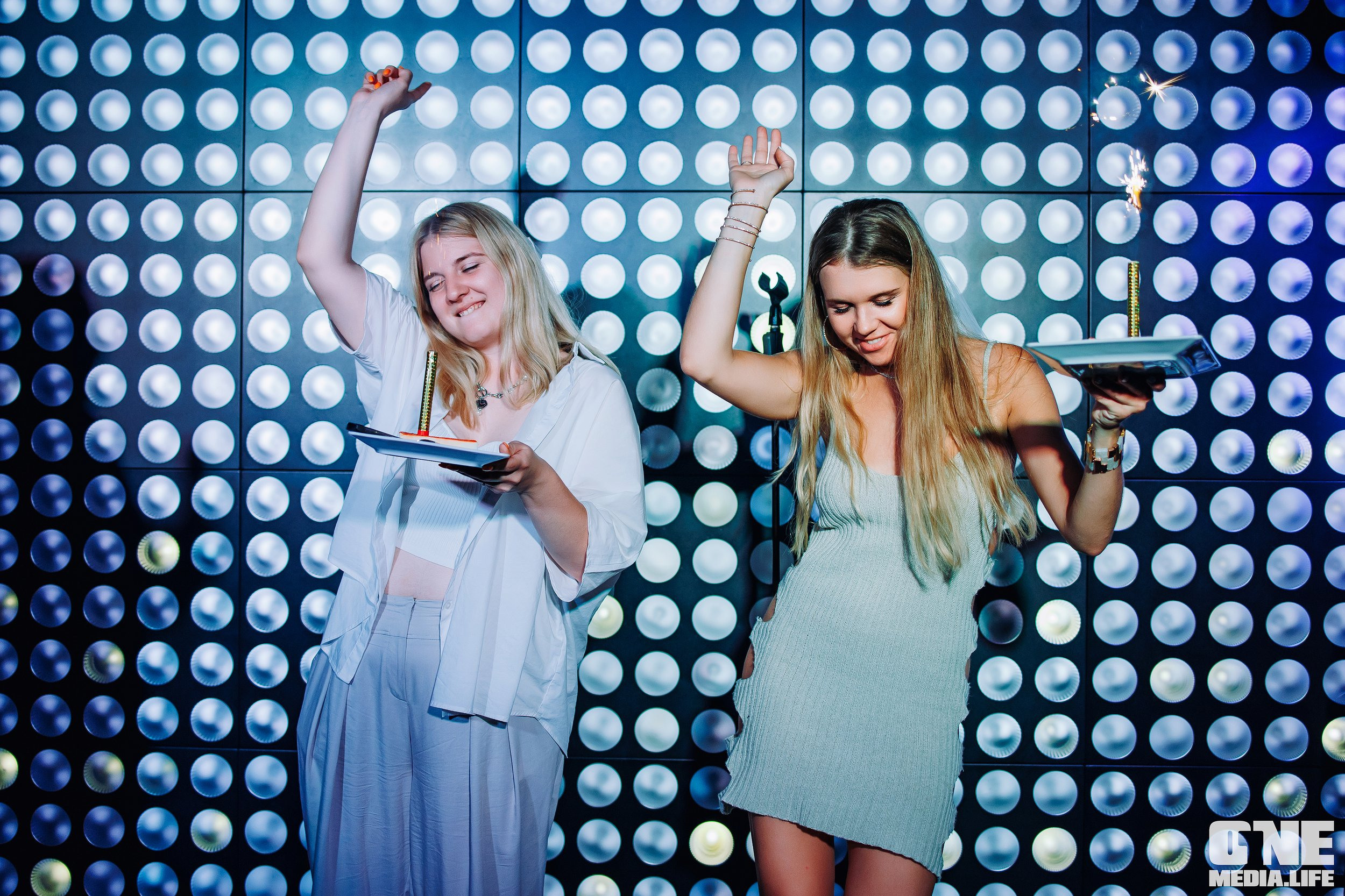 Репортаж из караоке-клуба Эйфория. One Media Life: фоторепортажи, фотоотчеты с мероприятий и заведений